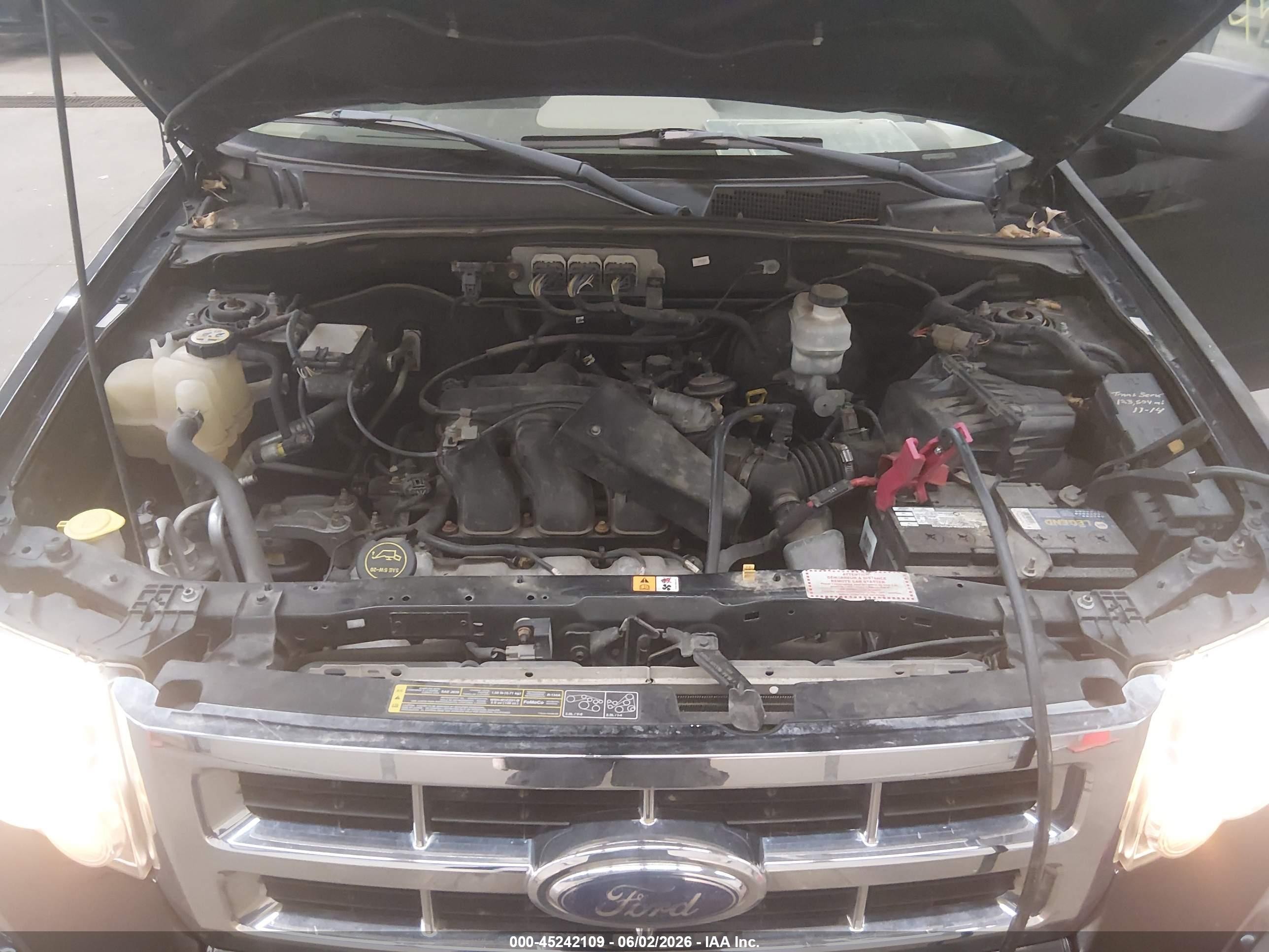 2008 Ford Escape Xlt Black vin: 1FMCU93108KB02680