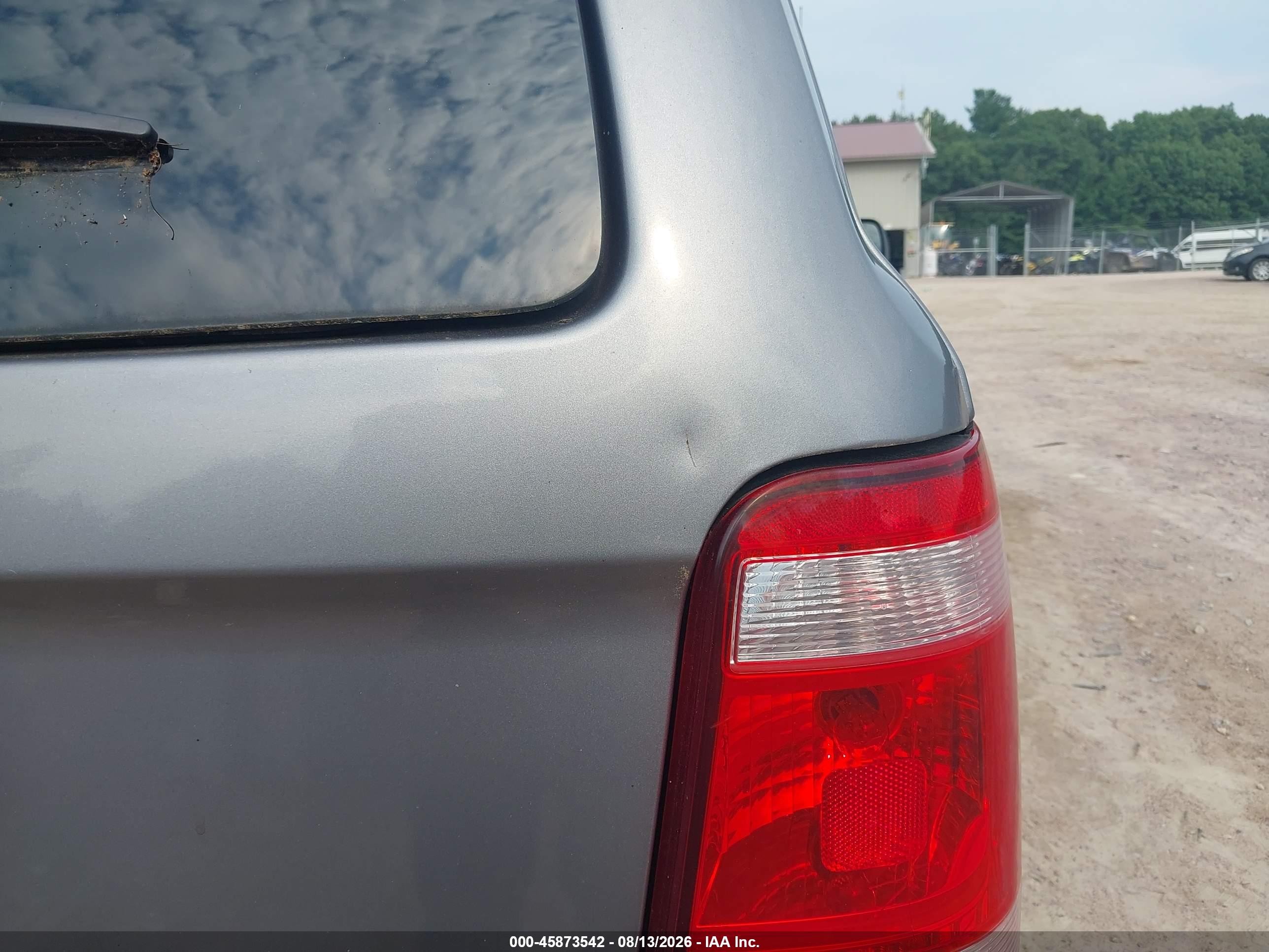 2008 Ford Escape Xlt Серый vin: 1FMCU93108KB90145