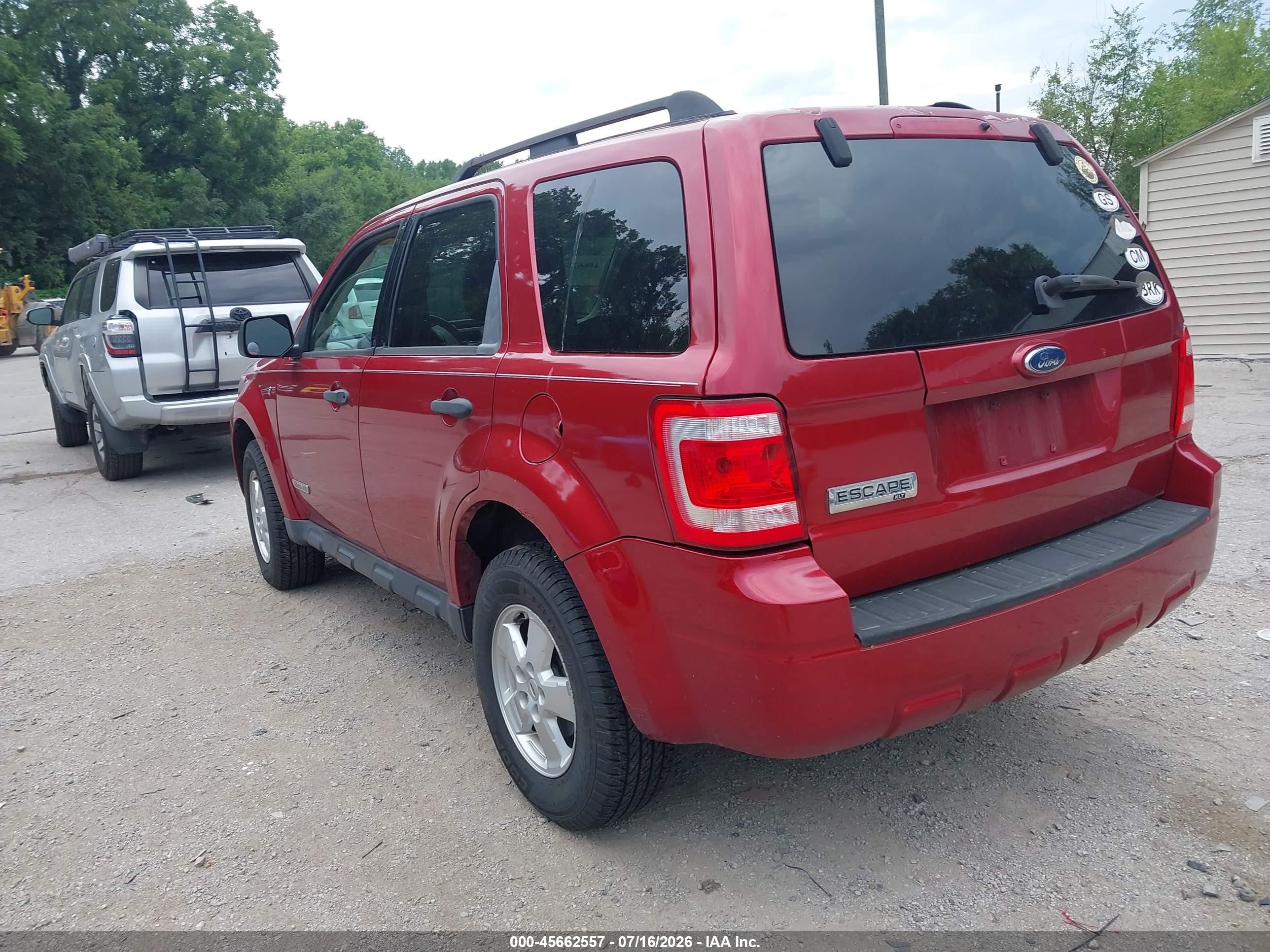 2008 Ford Escape Xlt Red vin: 1FMCU93108KC09521