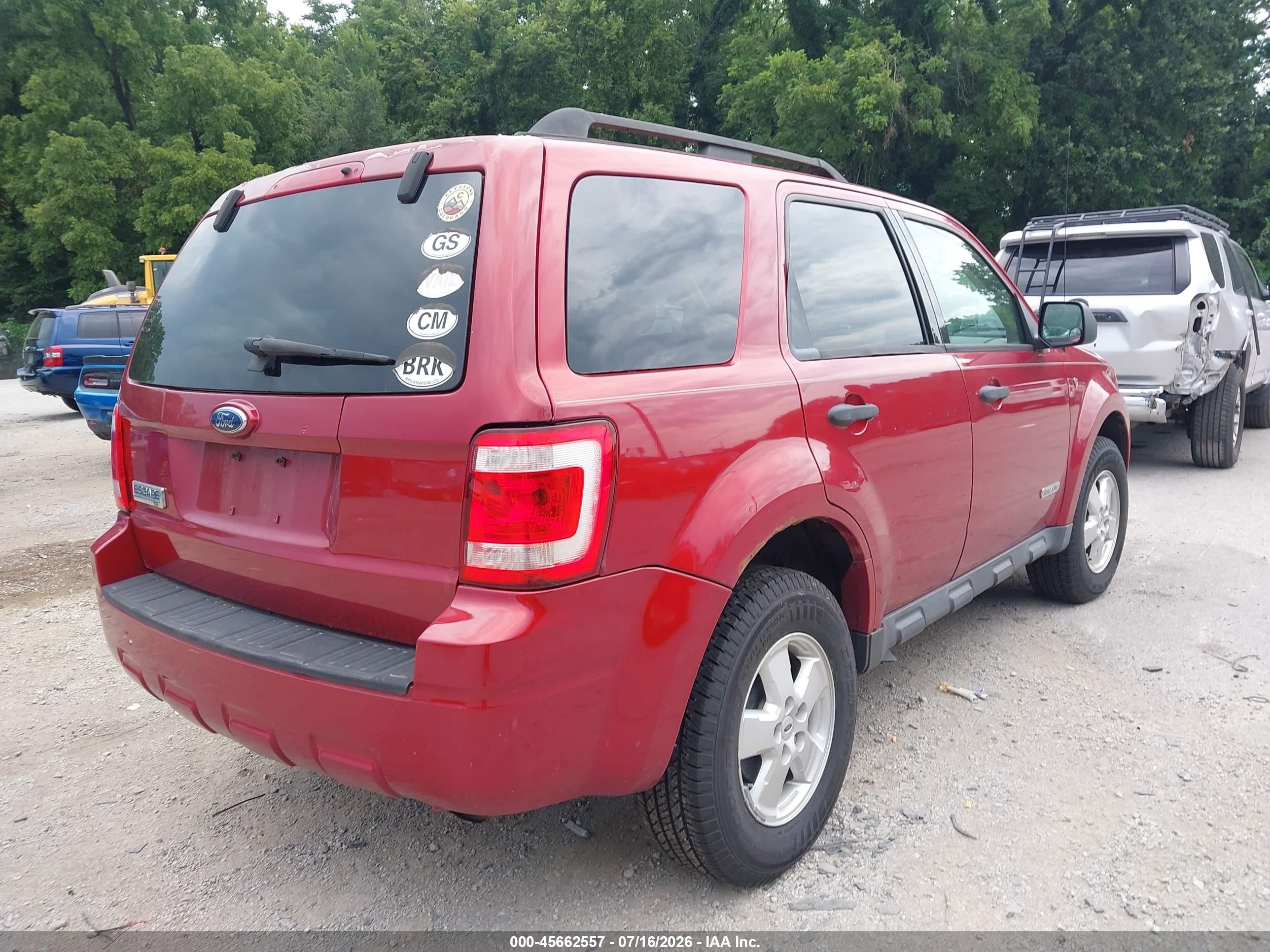 2008 Ford Escape Xlt Red vin: 1FMCU93108KC09521