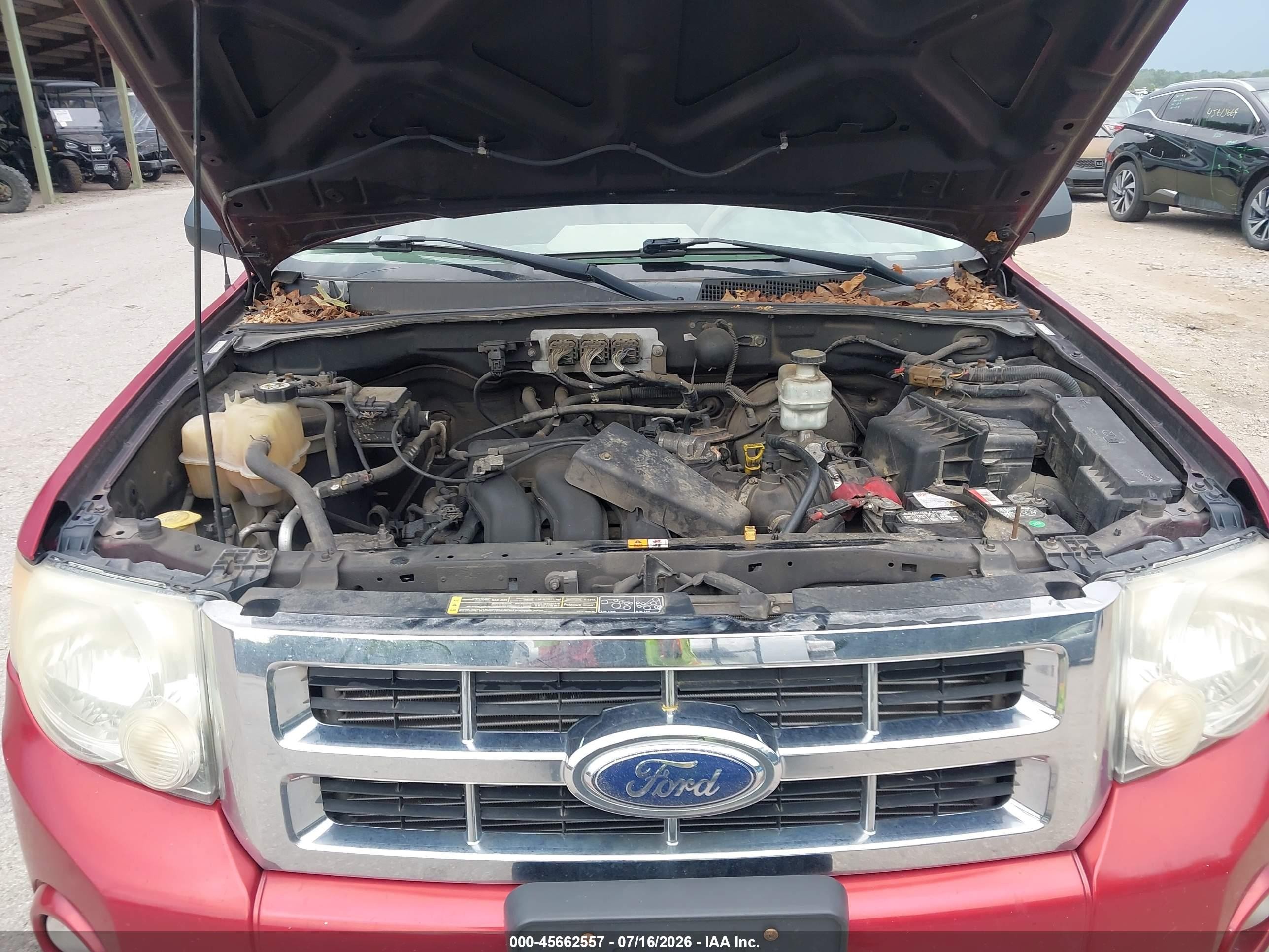 2008 Ford Escape Xlt Red vin: 1FMCU93108KC09521