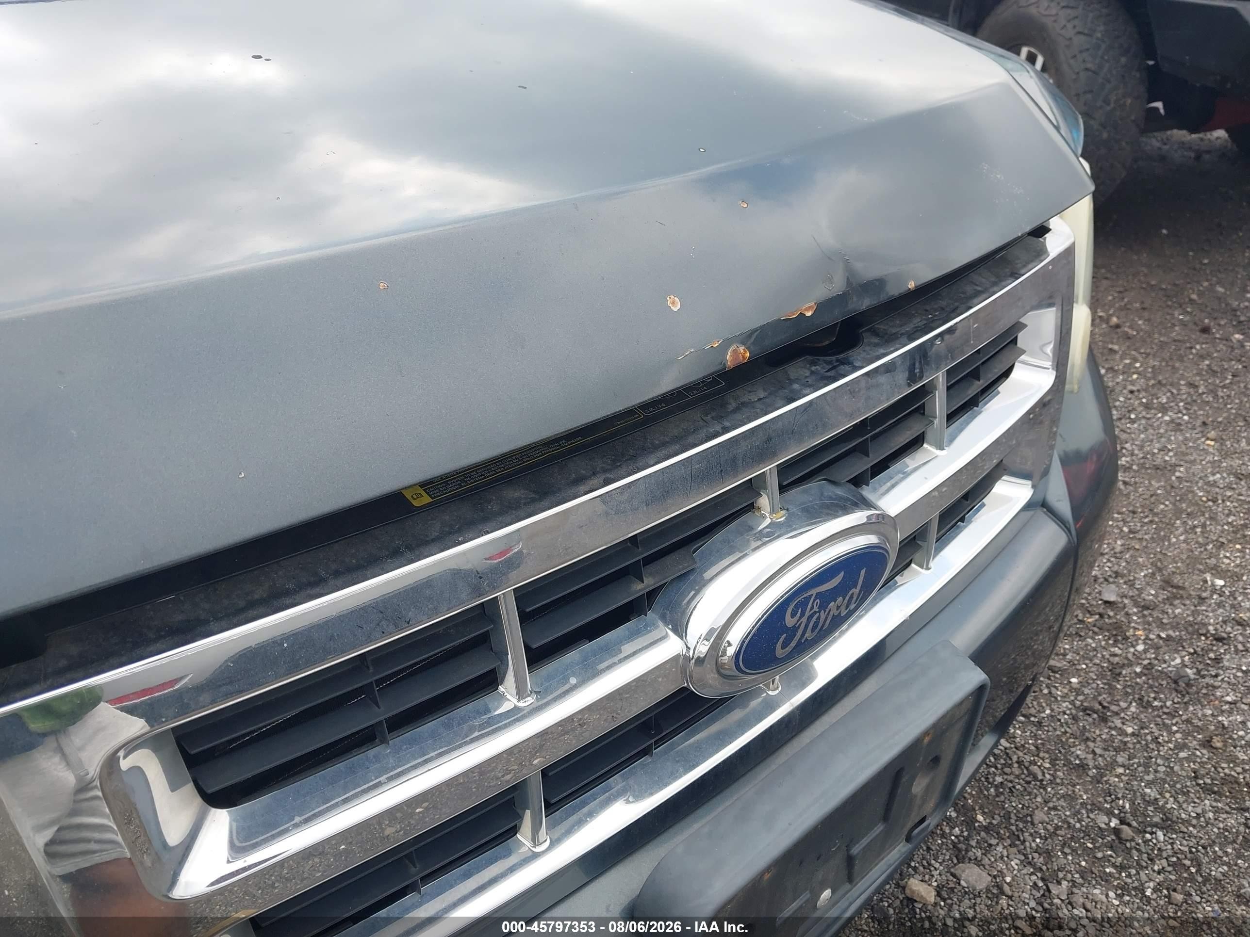 2008 Ford Escape Xlt Gray vin: 1FMCU93108KC14394