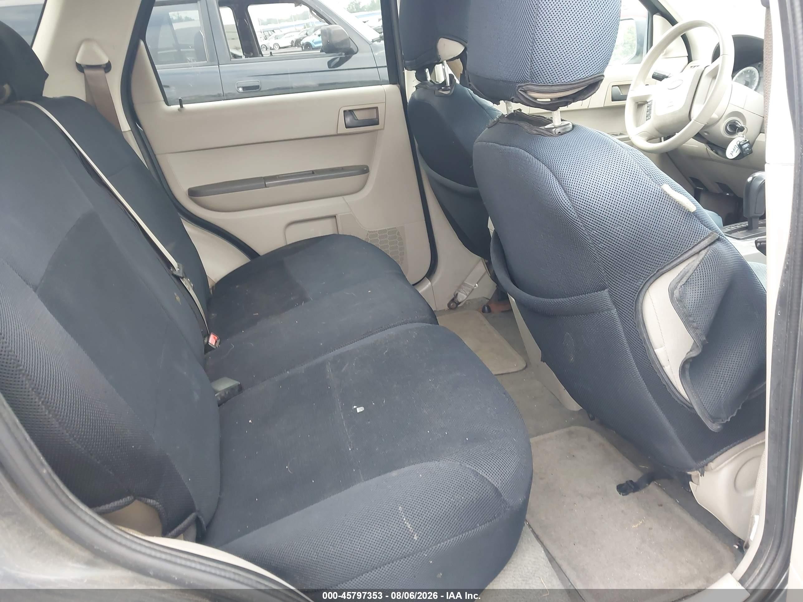 2008 Ford Escape Xlt Gray vin: 1FMCU93108KC14394