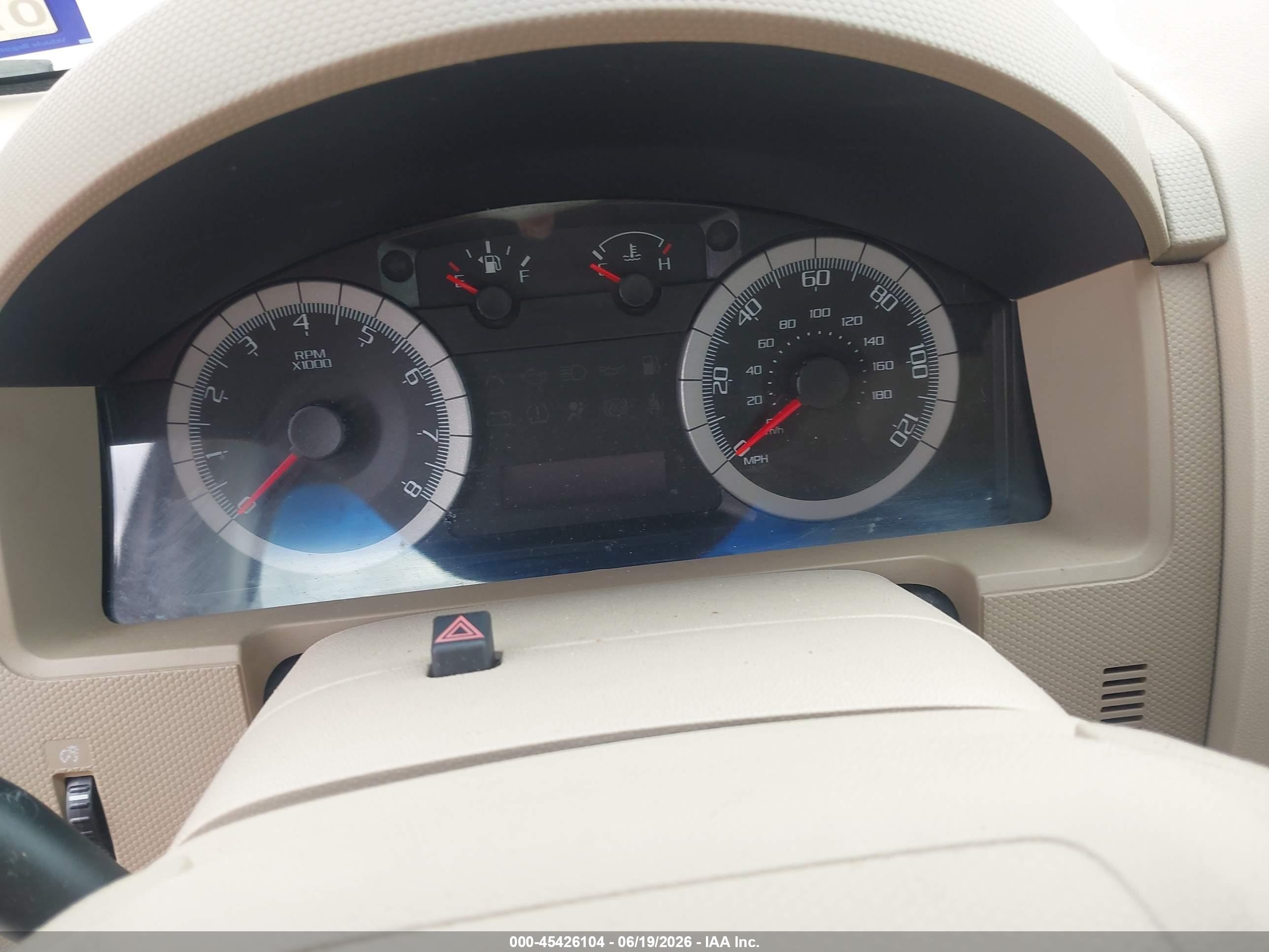 2008 Ford Escape Xlt Gray vin: 1FMCU93108KD00062