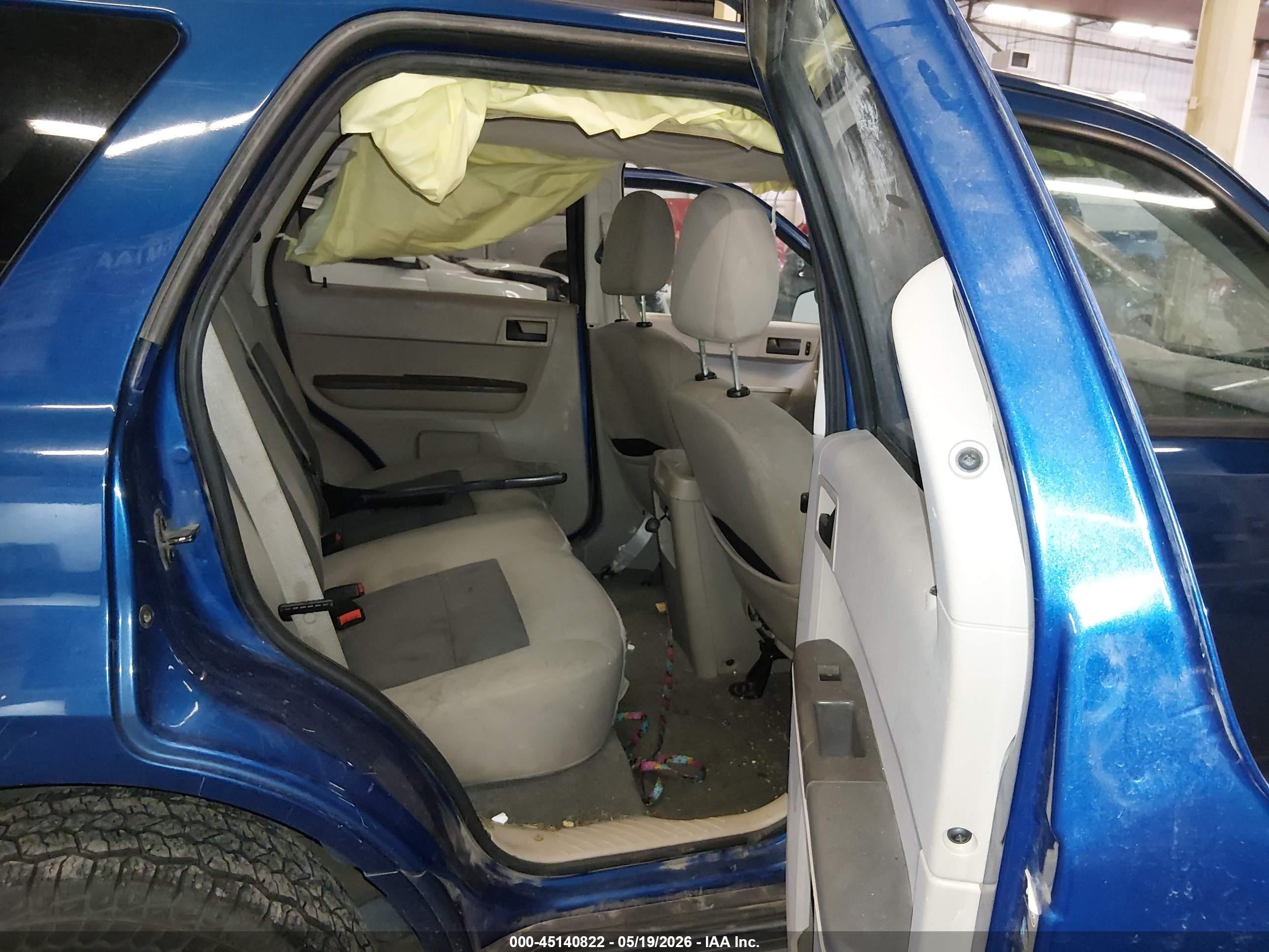 2008 Ford Escape Xlt Blue vin: 1FMCU93118KC31494