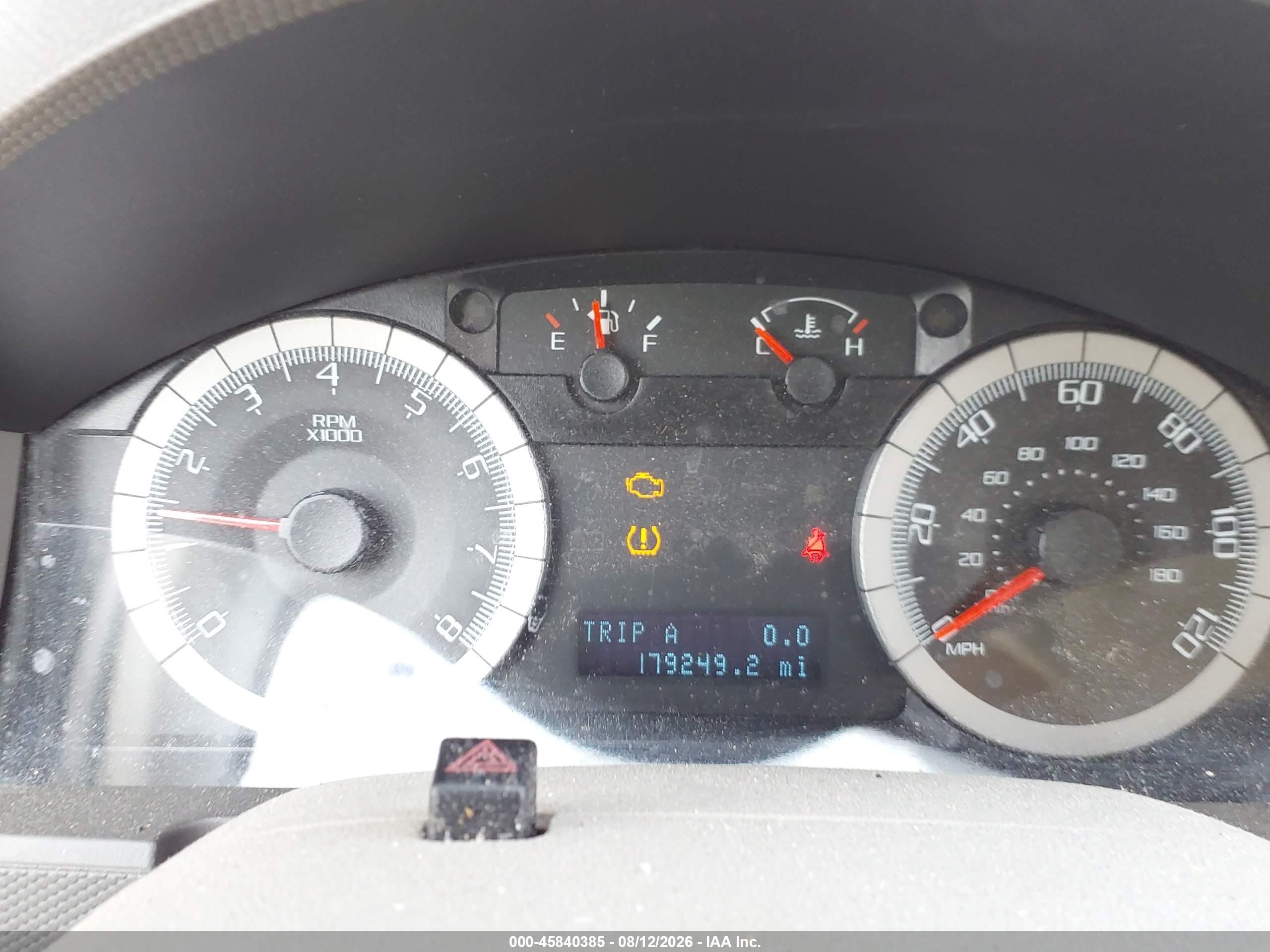 2008 Ford Escape Xlt White vin: 1FMCU93118KC68335