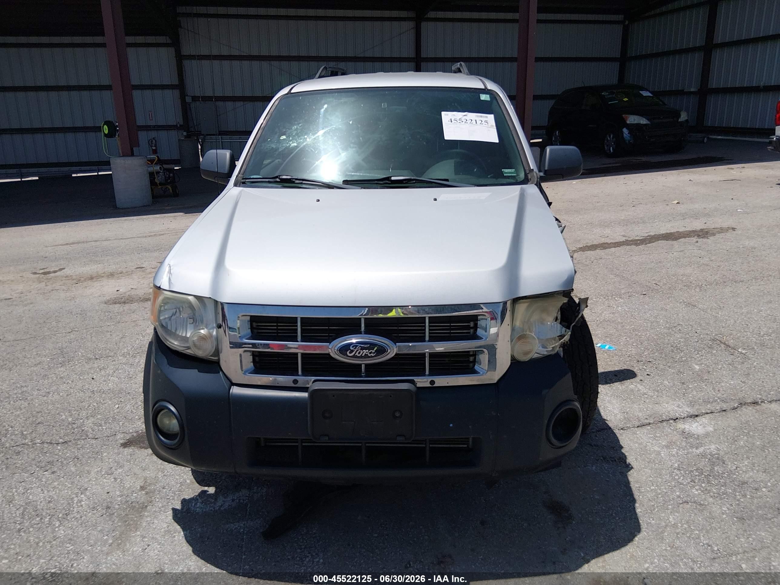 2008 Ford Escape Xlt Серебряный vin: 1FMCU93118KD74753