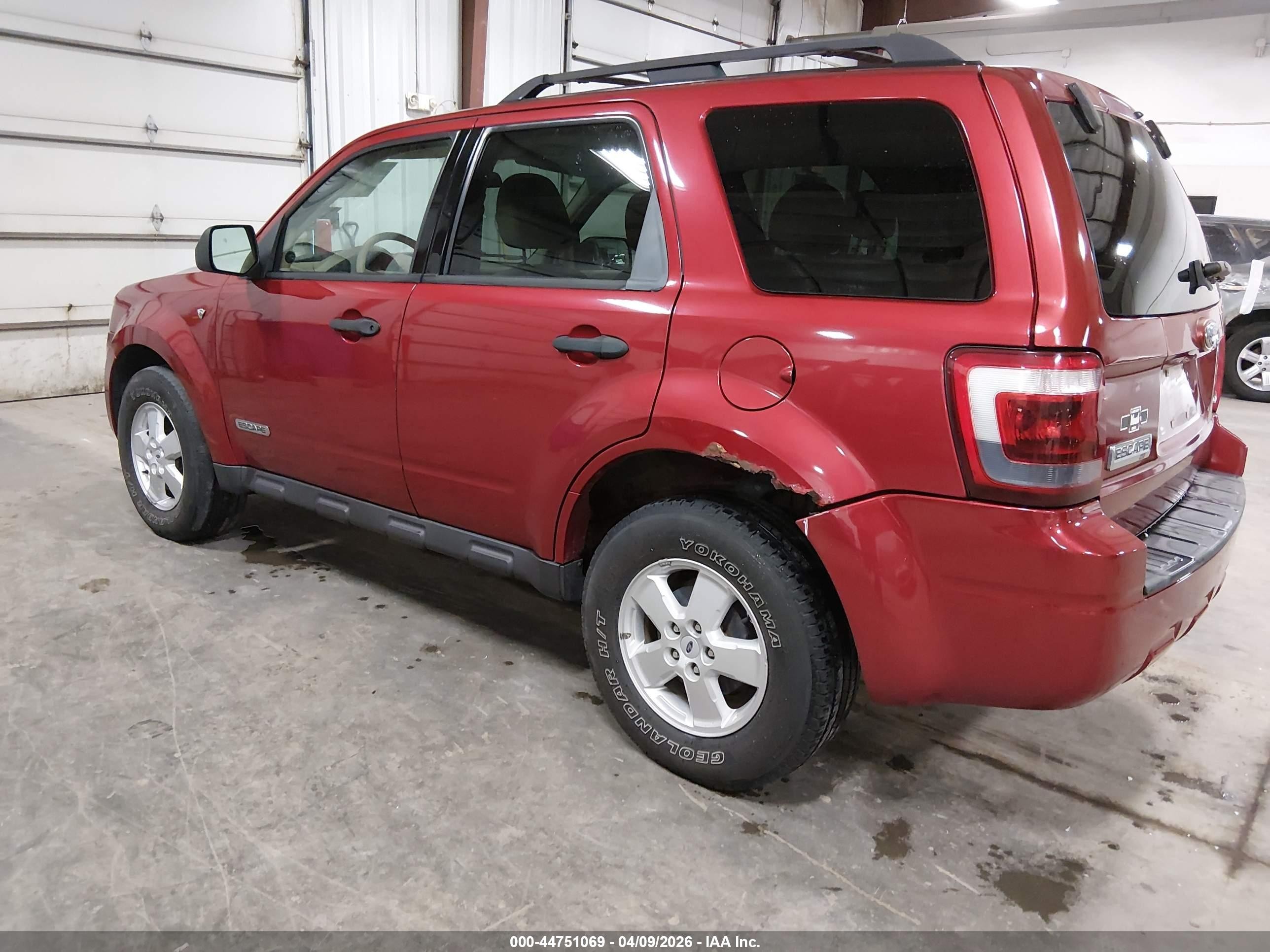 2008 Ford Escape Xlt Red vin: 1FMCU93118KD99359