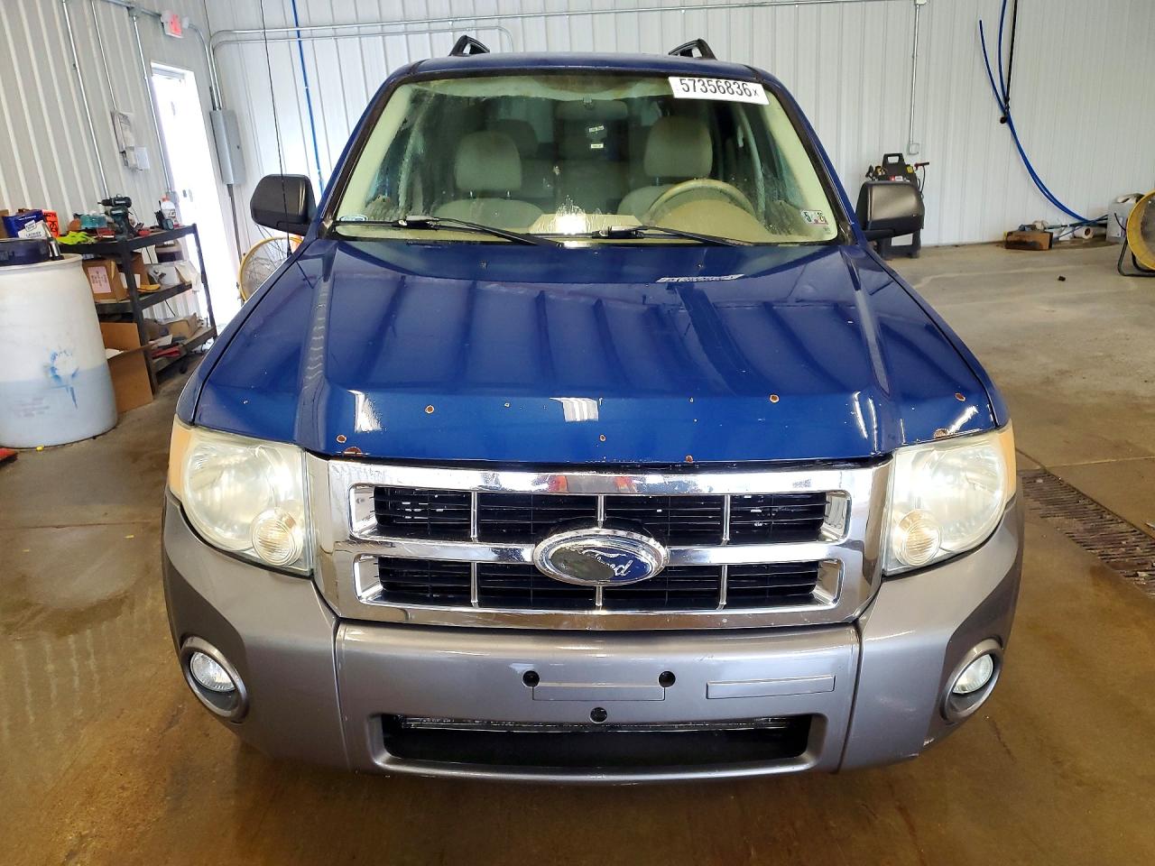 2008 Ford Escape Xlt Blue vin: 1FMCU93128KA74039