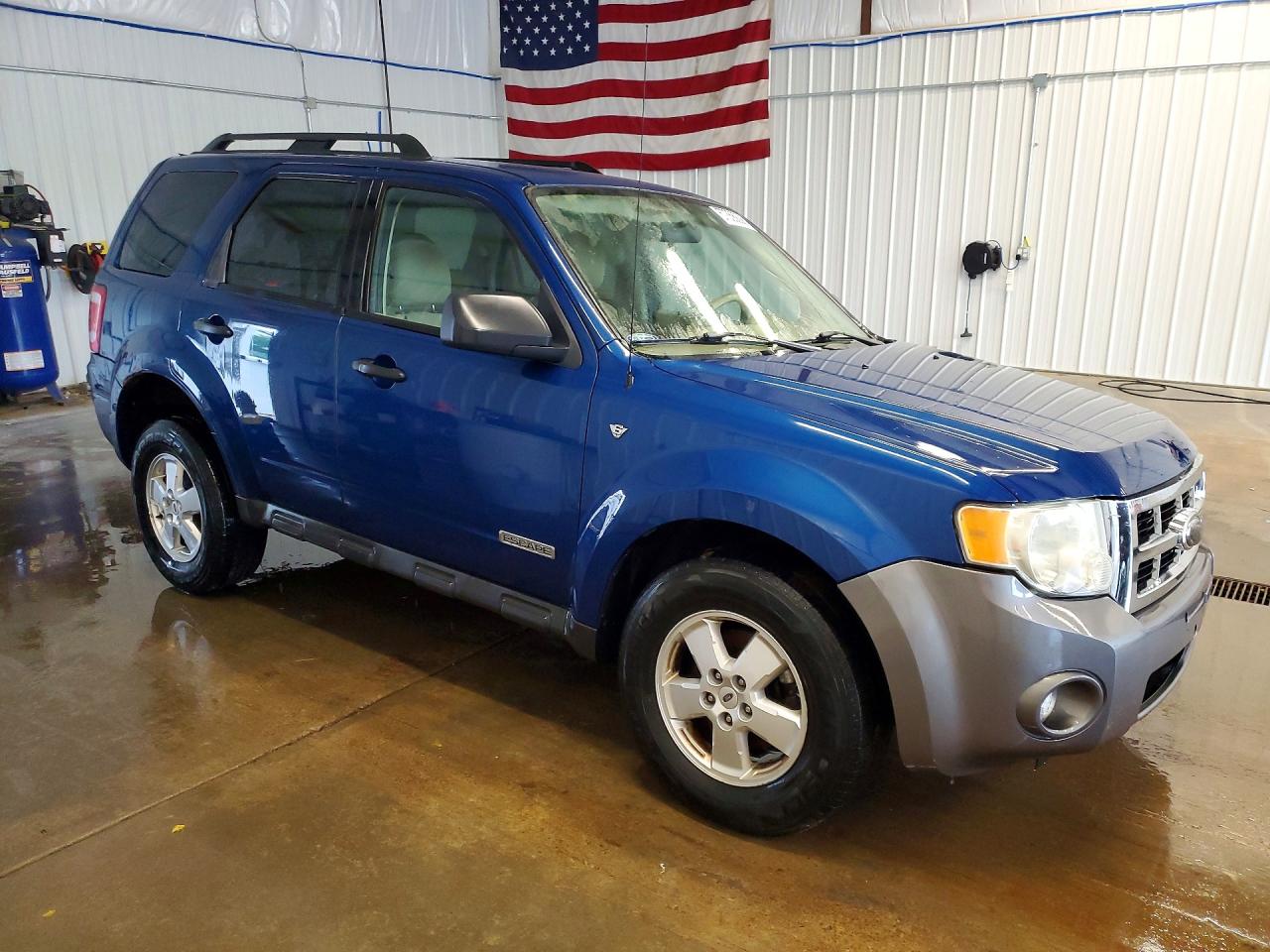 2008 Ford Escape Xlt Blue vin: 1FMCU93128KA74039