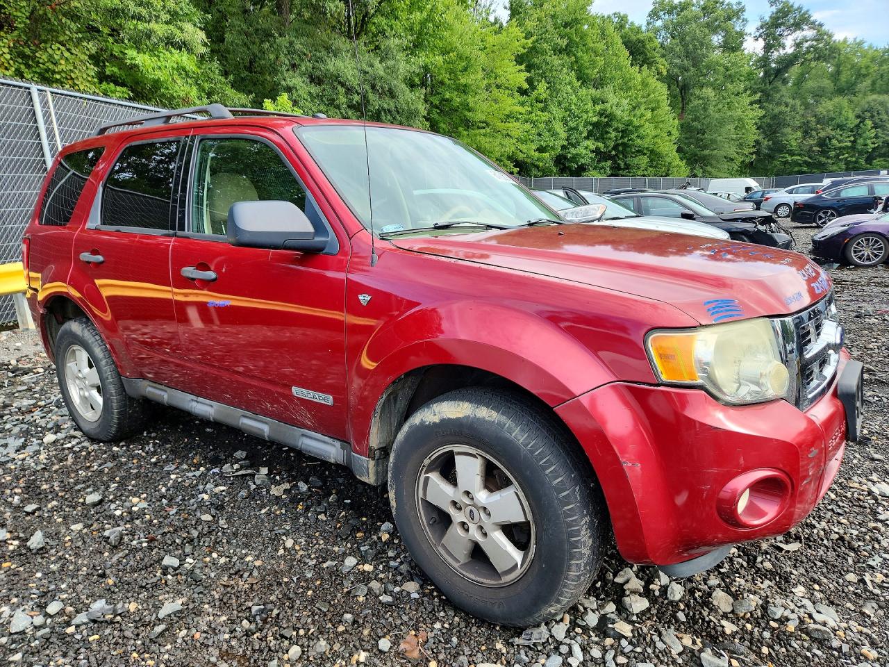 2008 Ford Escape Xlt Red vin: 1FMCU93128KB35437