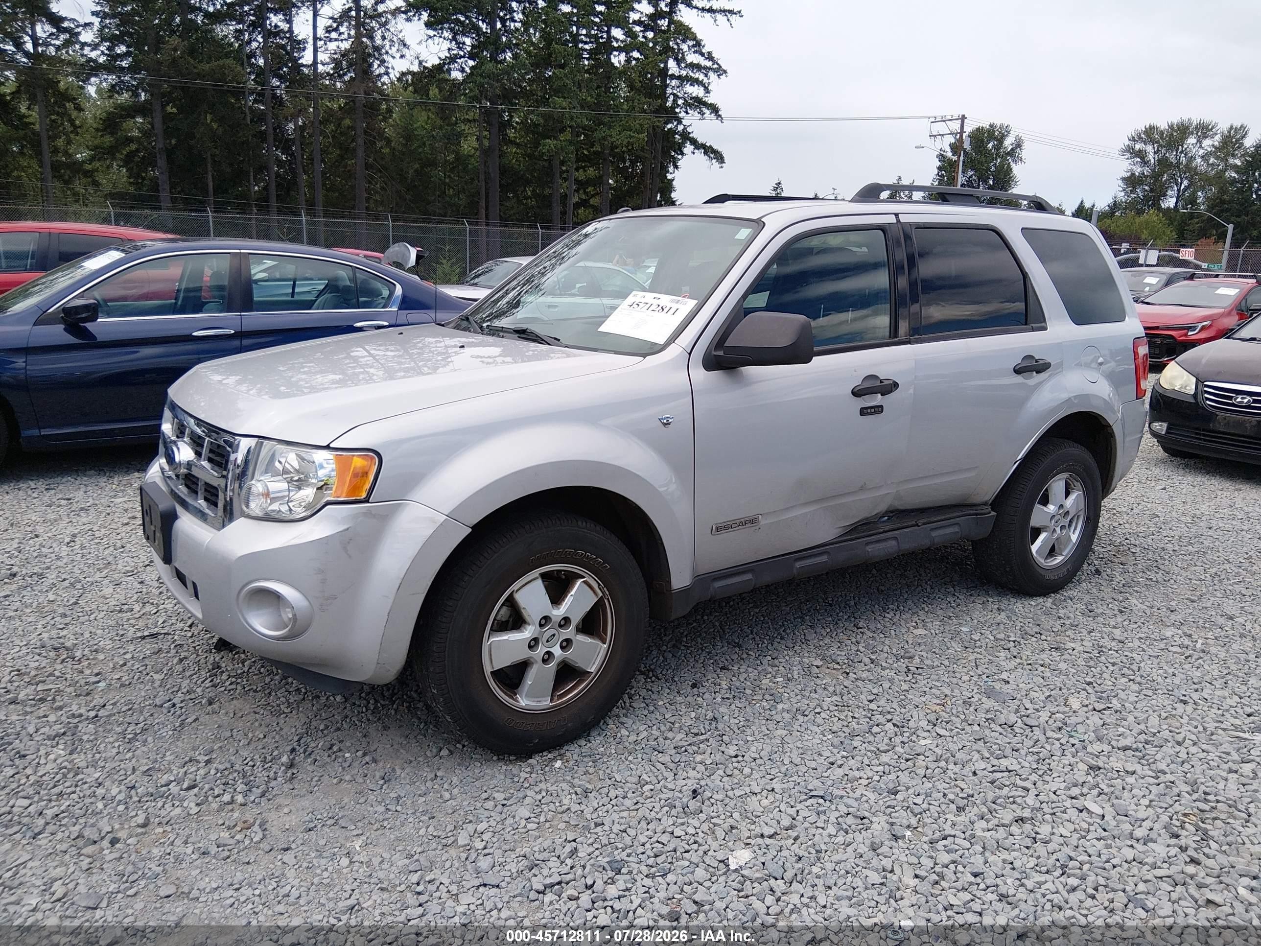 2008 Ford Escape Xlt Silver vin: 1FMCU93128KB69118