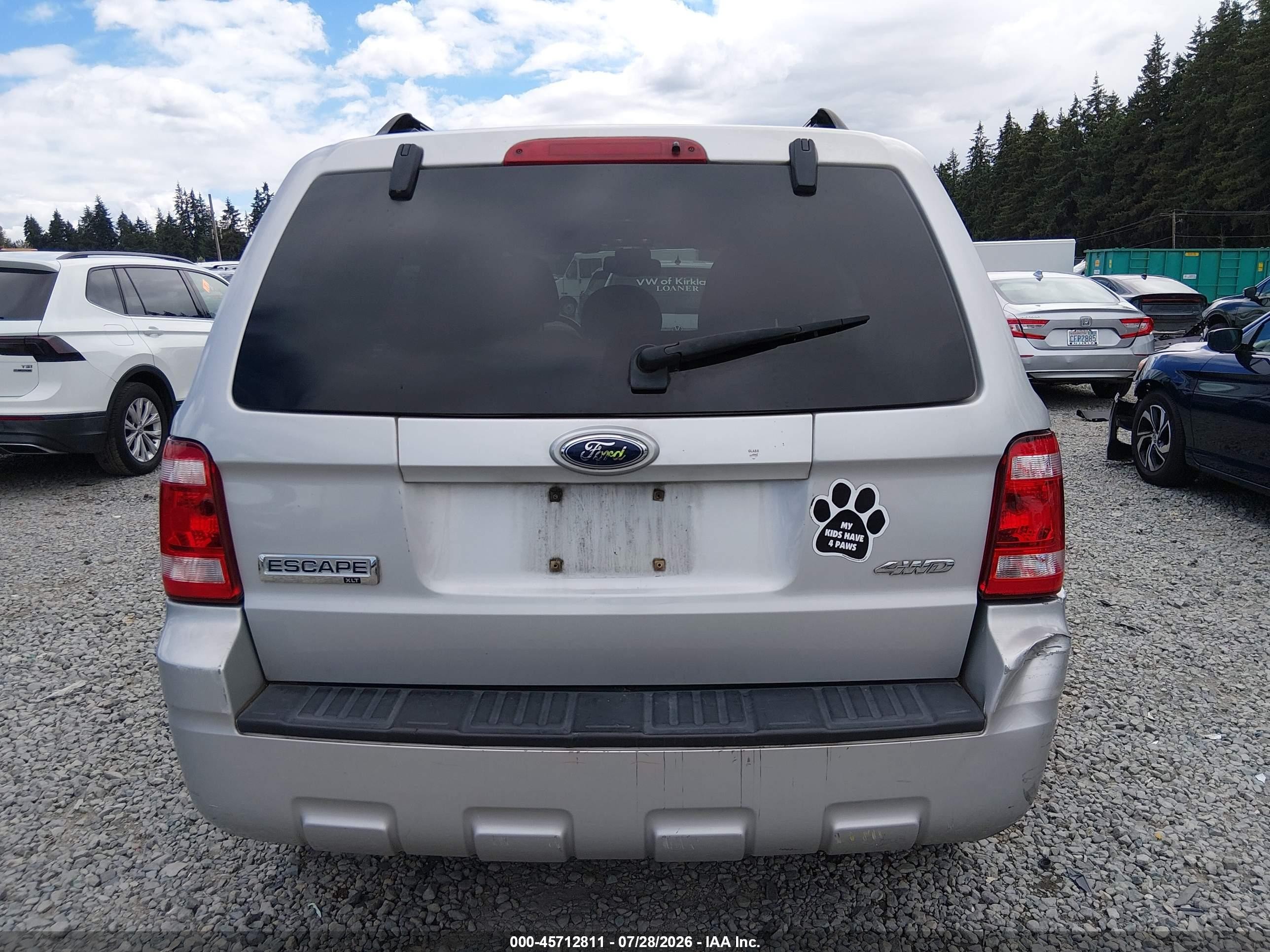 2008 Ford Escape Xlt Silver vin: 1FMCU93128KB69118