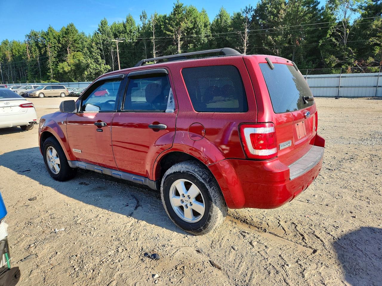 2008 Ford Escape Xlt Red vin: 1FMCU93128KE31719
