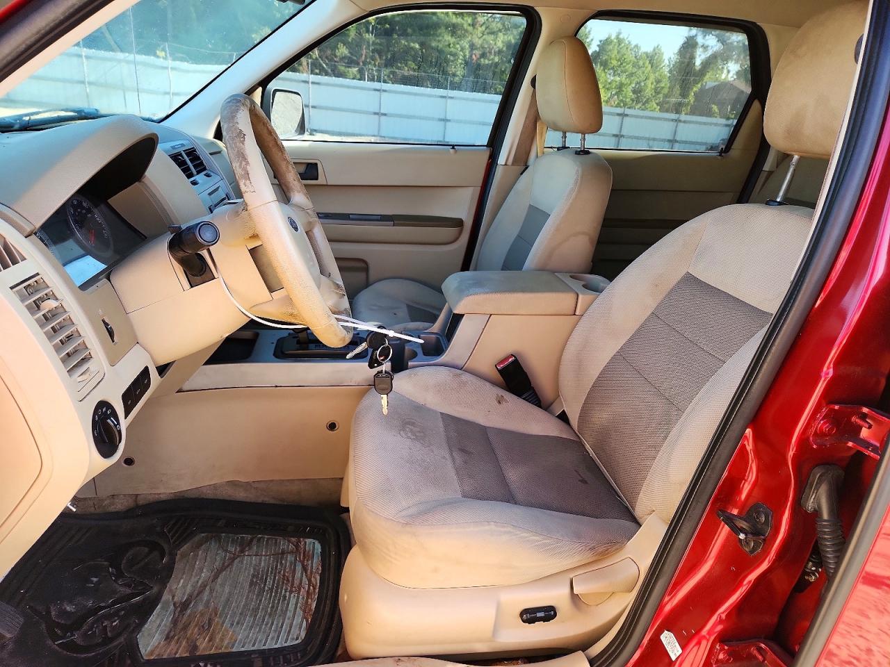 2008 Ford Escape Xlt Red vin: 1FMCU93128KE31719