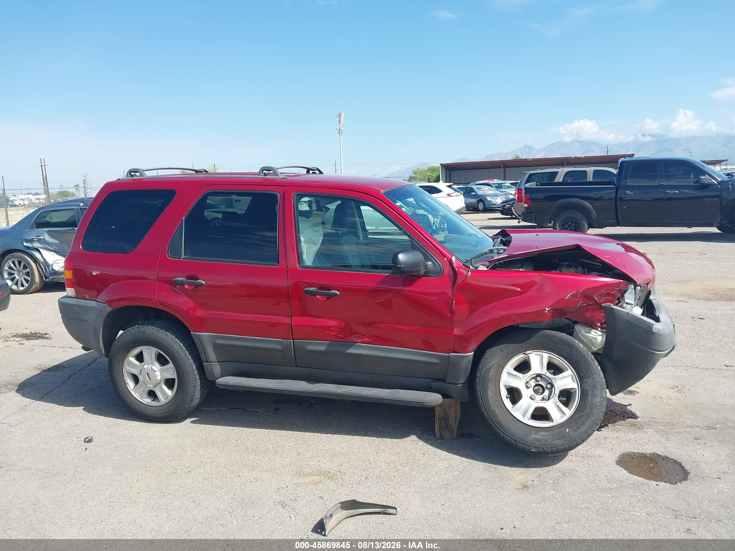 2004 Ford Escape Xlt Red vin: 1FMCU93134KA54960
