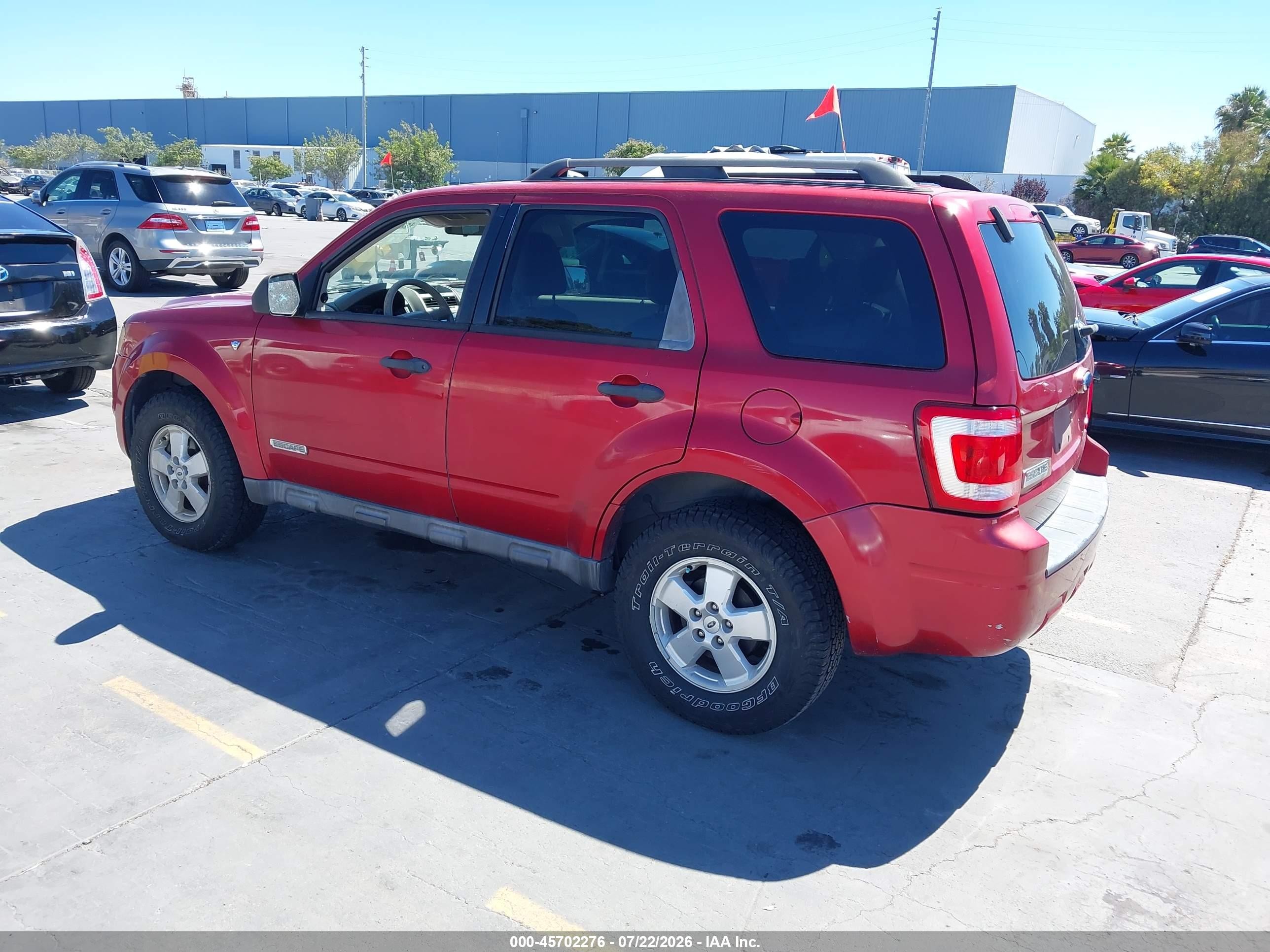 2008 Ford Escape Xlt Burgundy vin: 1FMCU93138KA09426