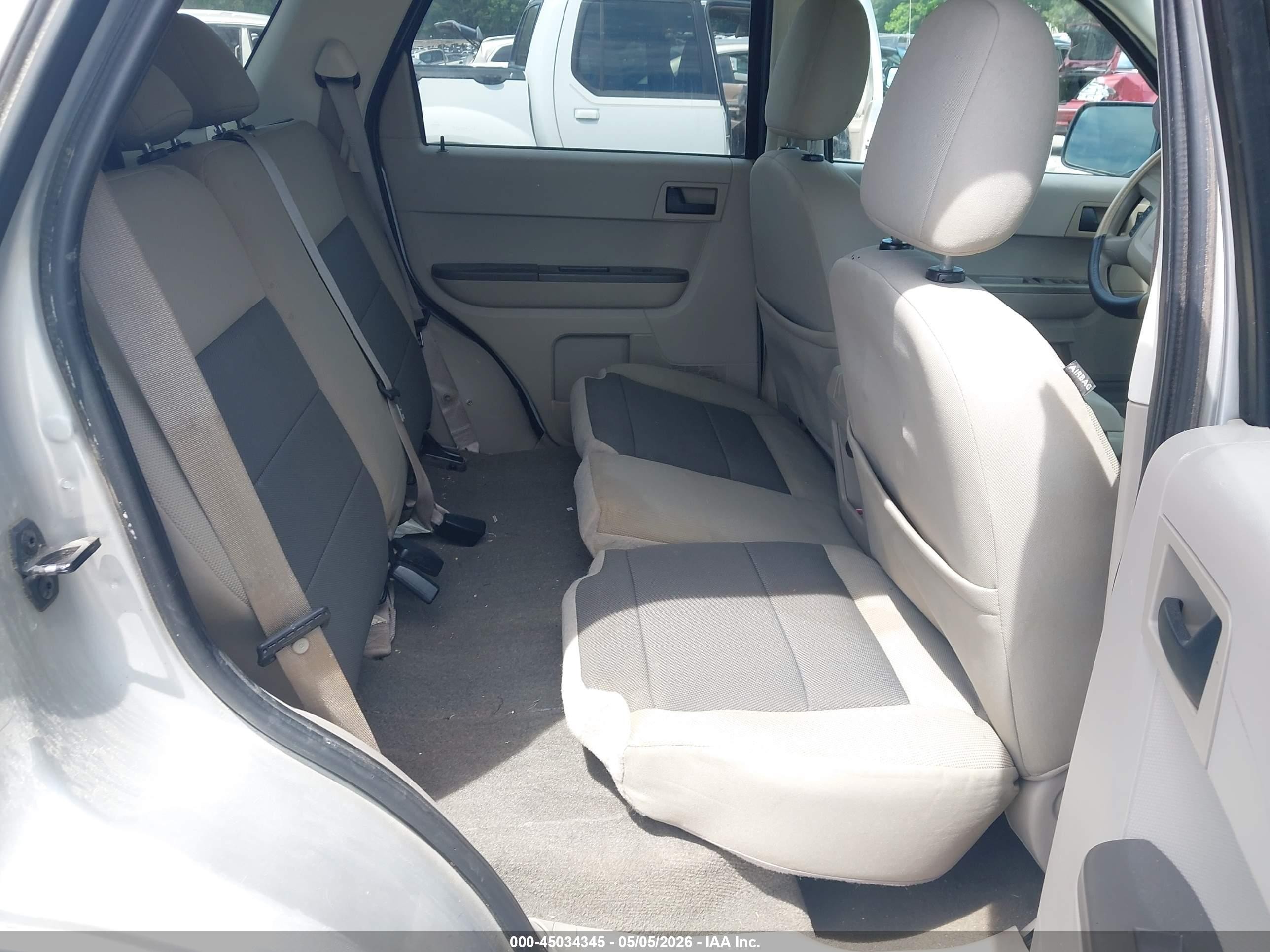2008 Ford Escape Xlt Silver vin: 1FMCU93138KA33550