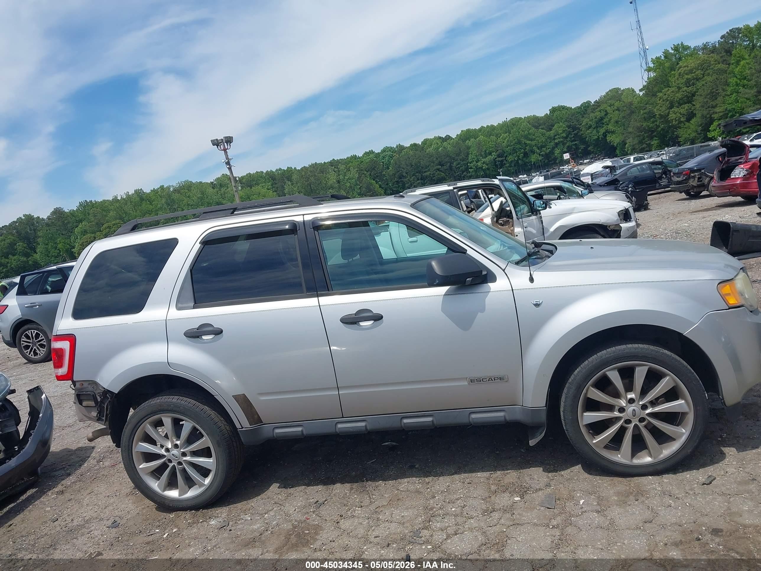 2008 Ford Escape Xlt Silver vin: 1FMCU93138KA33550