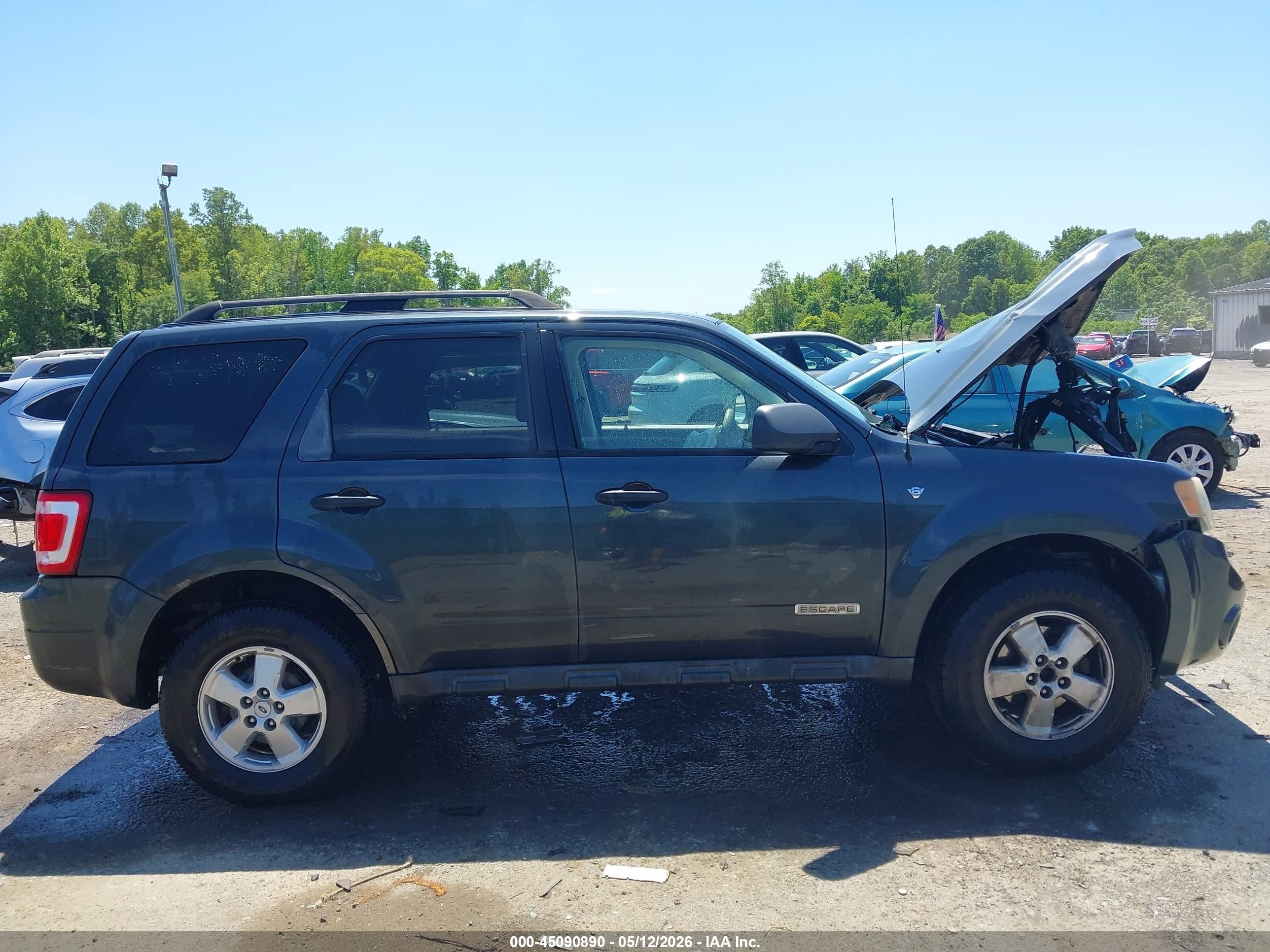 2008 Ford Escape Xlt Green vin: 1FMCU93138KC18777