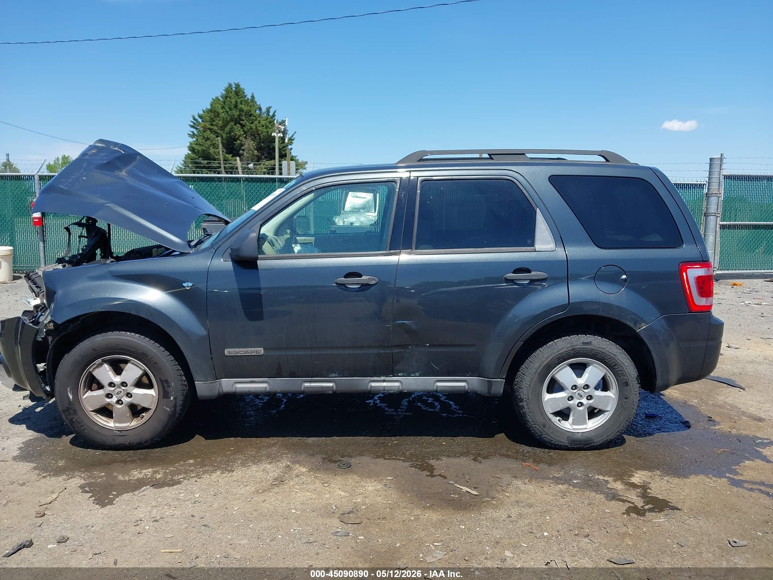 2008 Ford Escape Xlt Green vin: 1FMCU93138KC18777