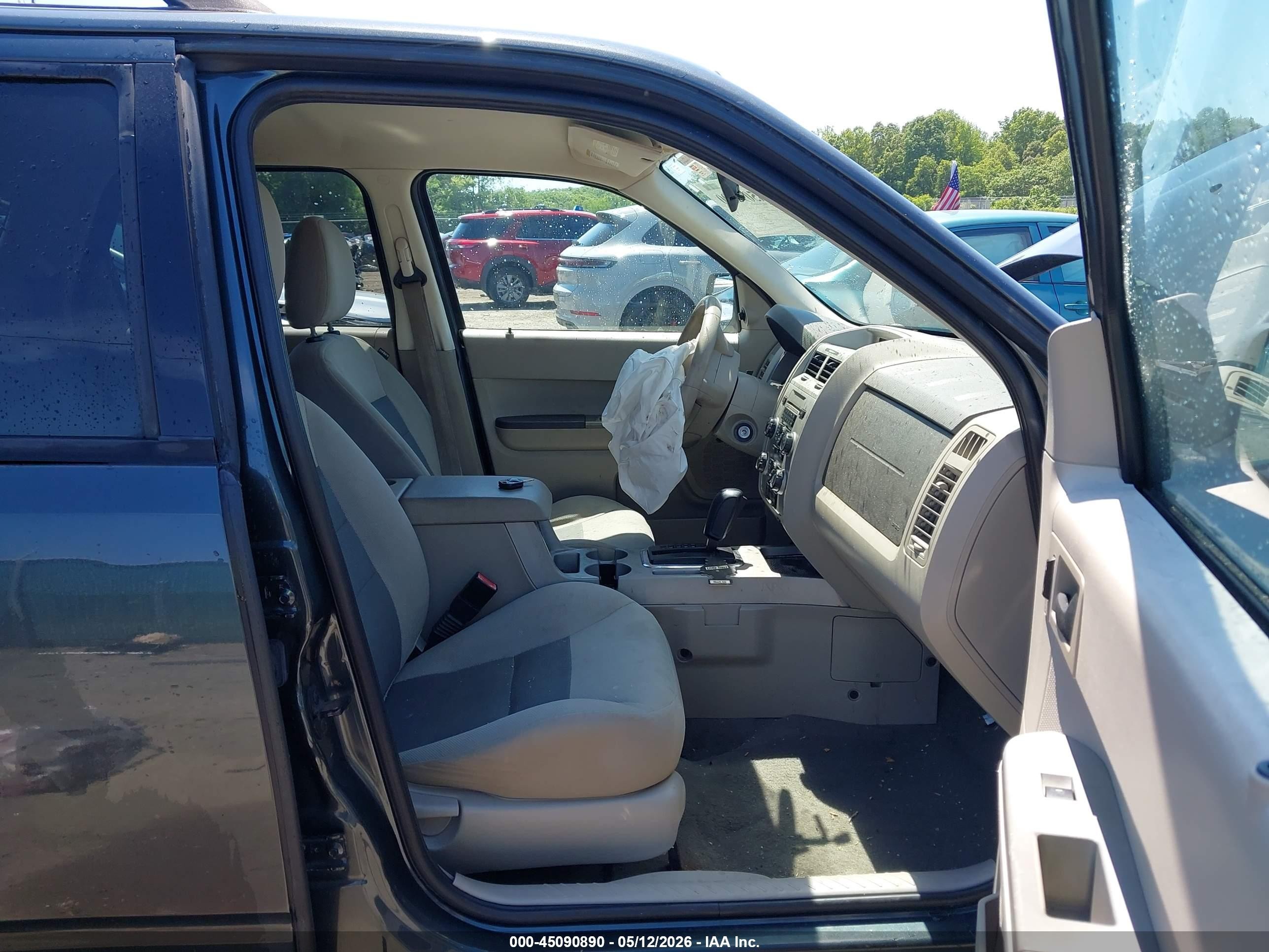 2008 Ford Escape Xlt Green vin: 1FMCU93138KC18777