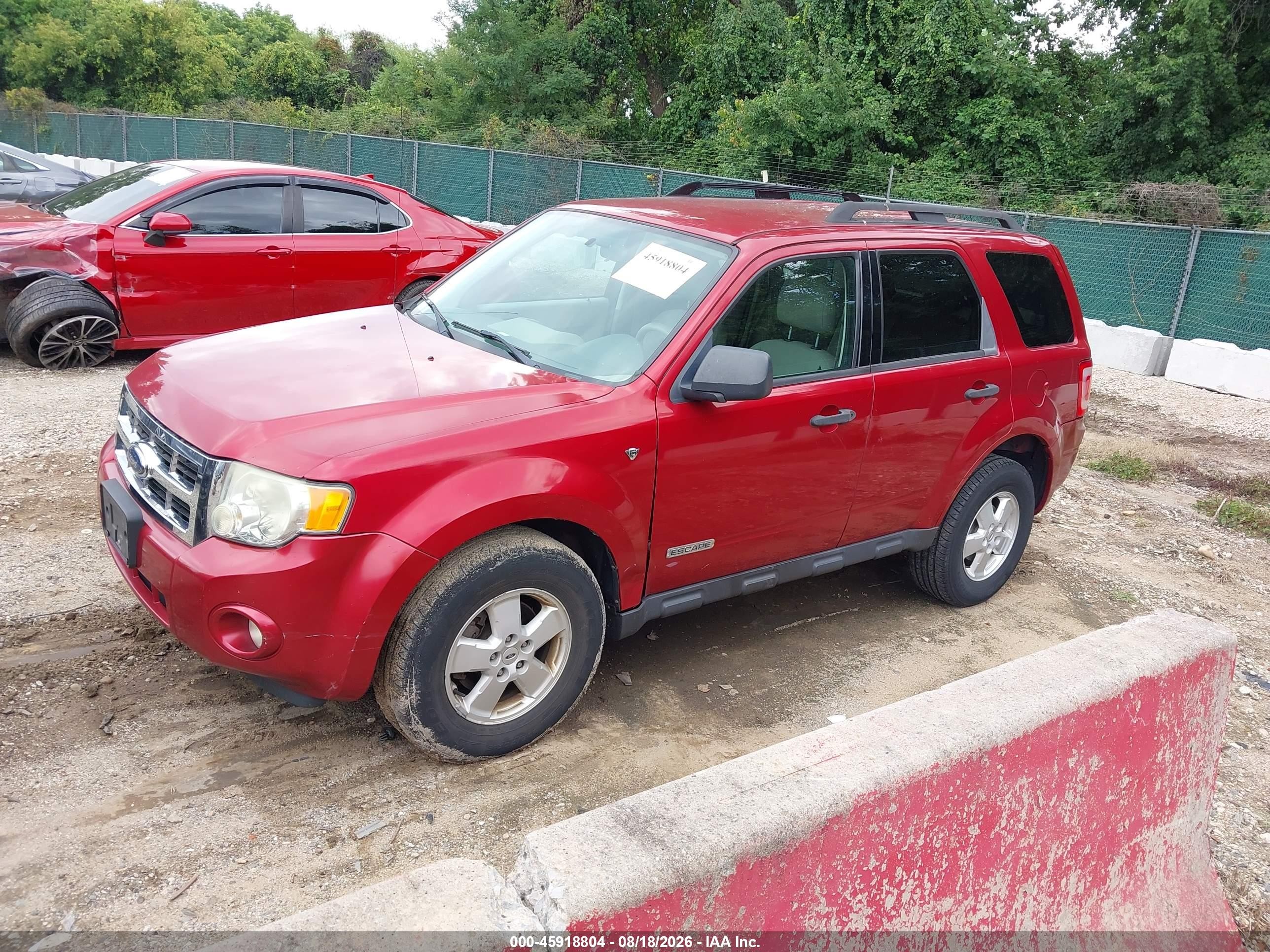 2008 Ford Escape Xlt Red vin: 1FMCU93138KD90338