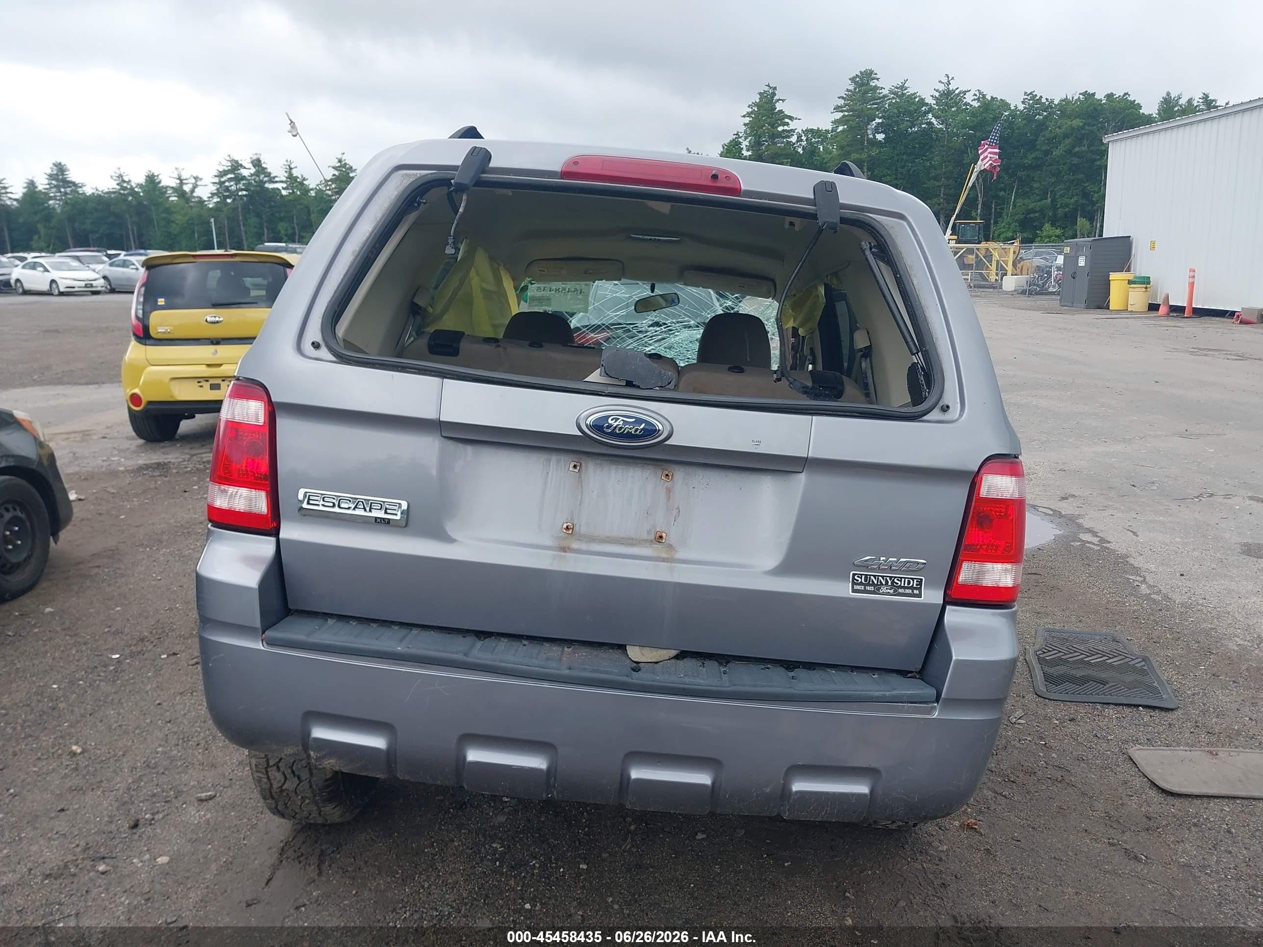2008 Ford Escape Xlt Gray vin: 1FMCU93138KE67743