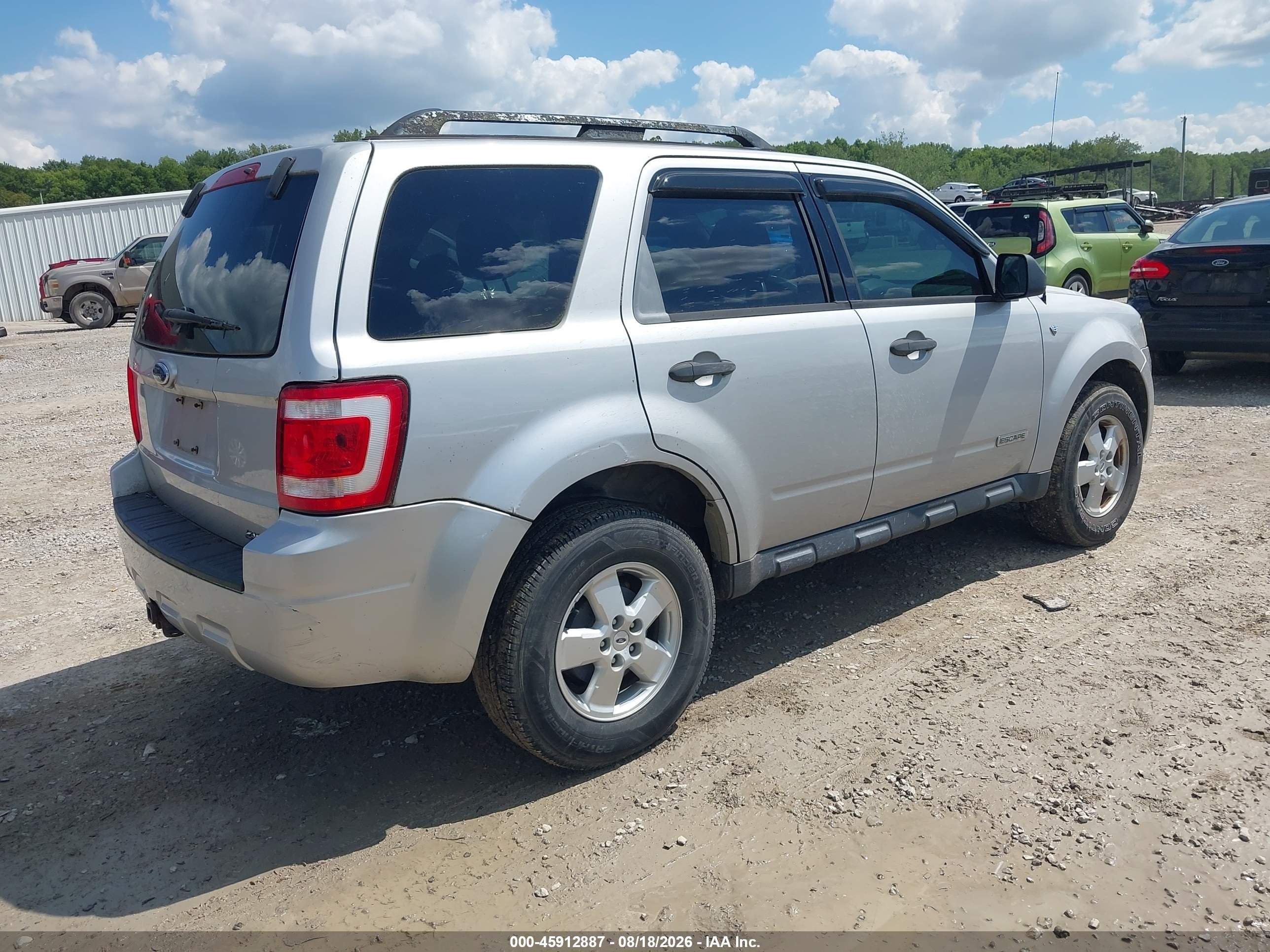 2008 Ford Escape Xlt Silver vin: 1FMCU93148KB51025