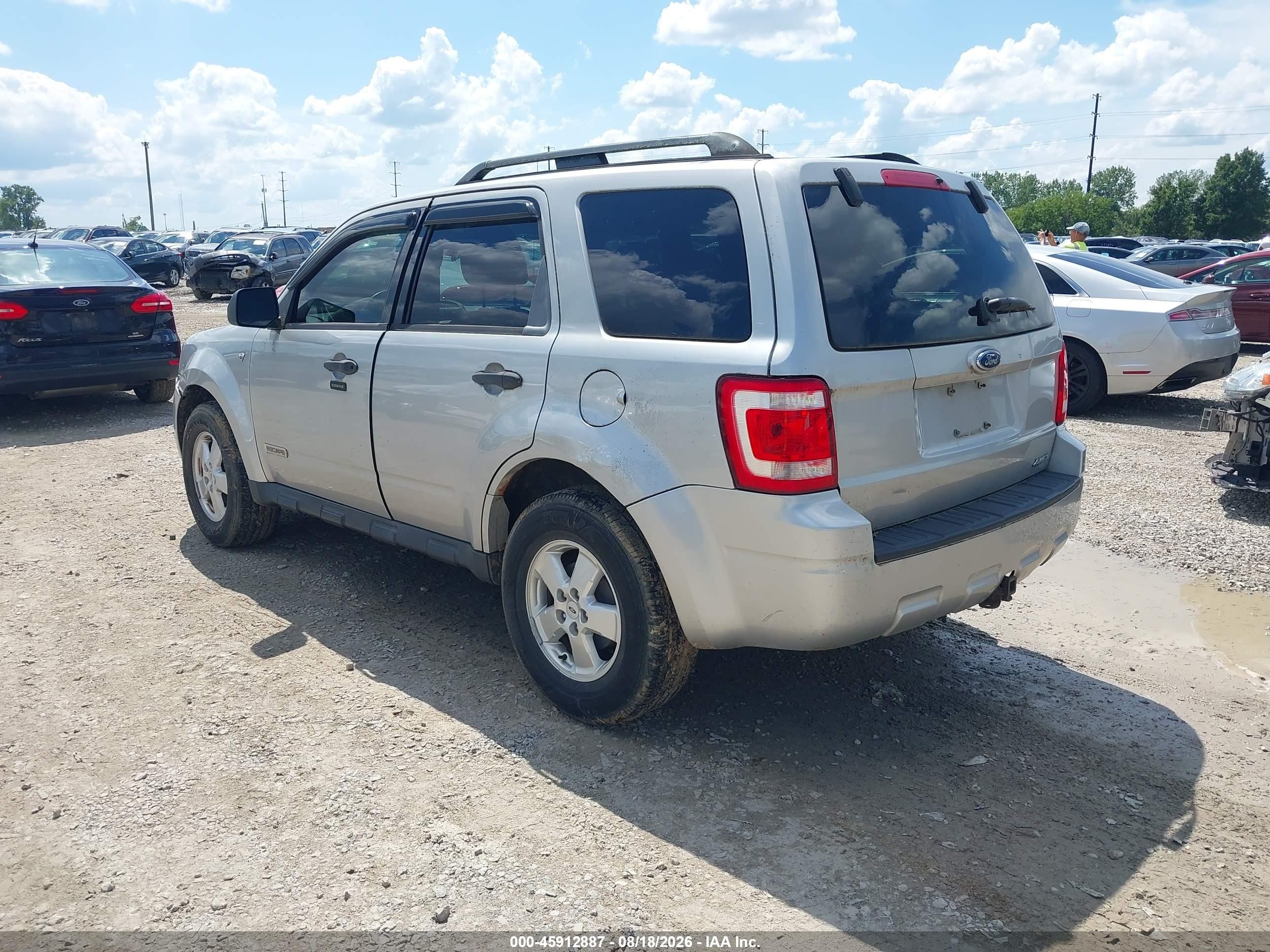 2008 Ford Escape Xlt Silver vin: 1FMCU93148KB51025