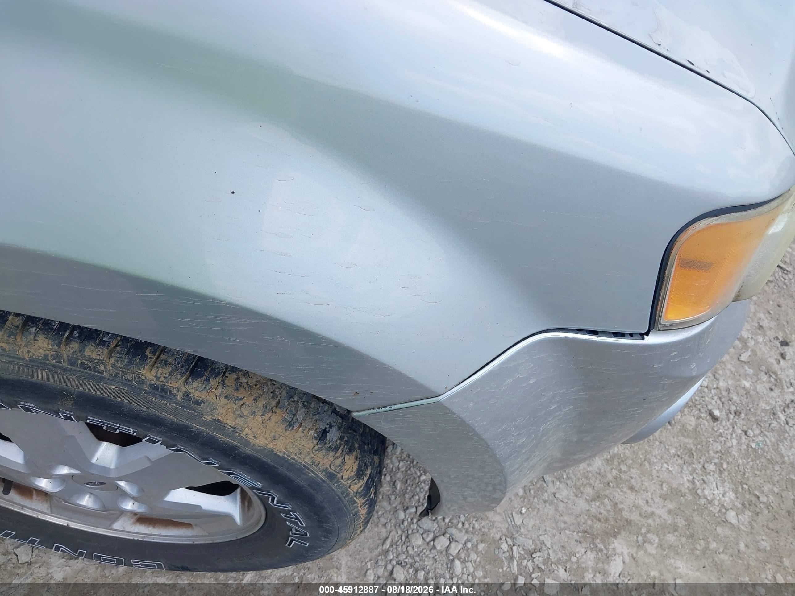 2008 Ford Escape Xlt Silver vin: 1FMCU93148KB51025