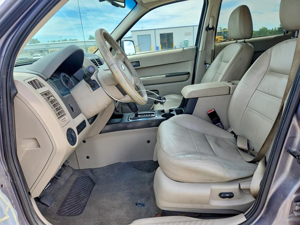 2008 Ford Escape Xlt Gray vin: 1FMCU93148KC13636