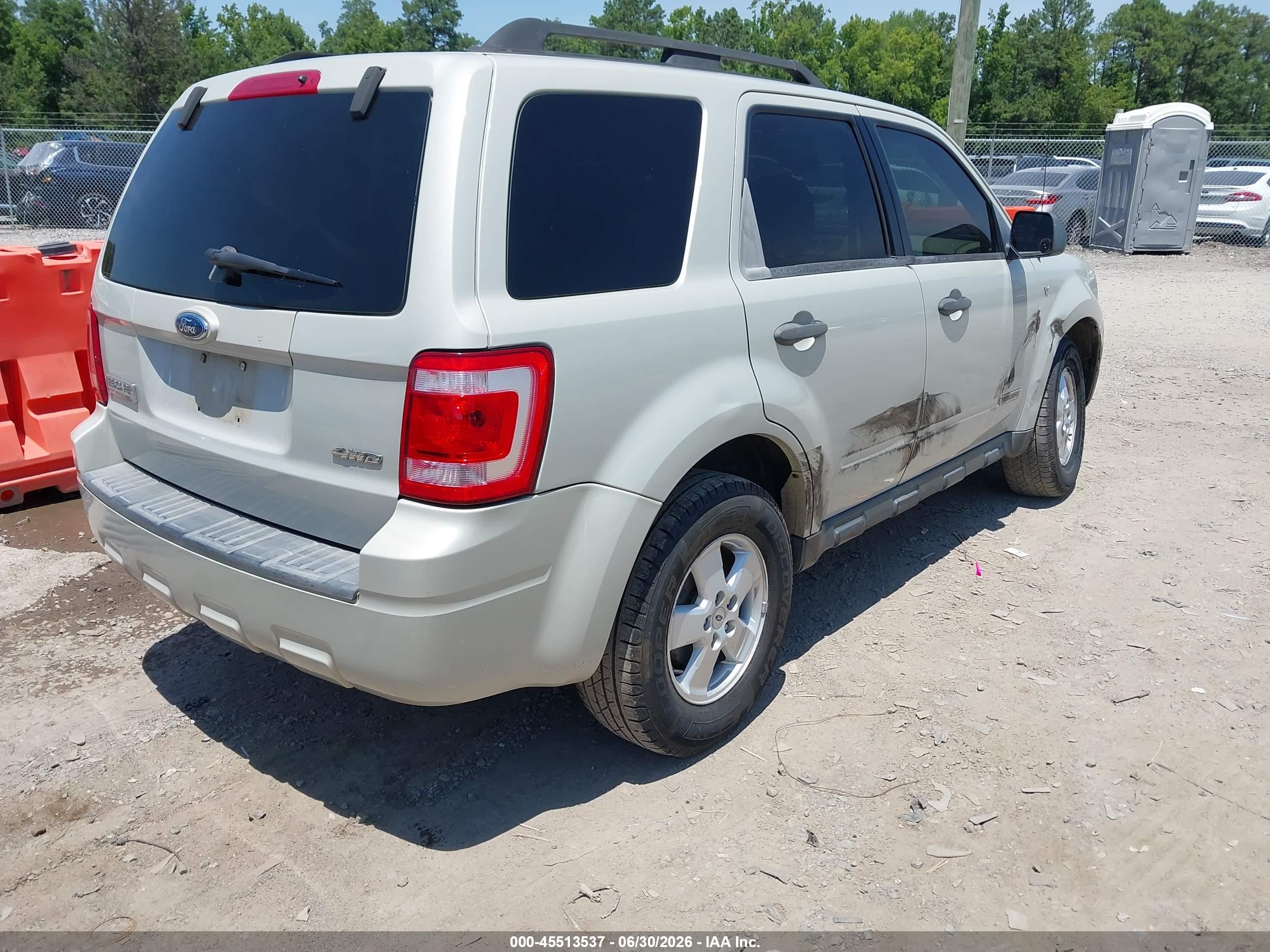 2008 Ford Escape Xlt Silver vin: 1FMCU93148KD90851
