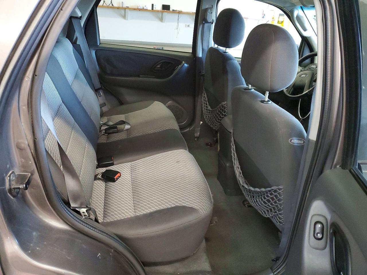 2003 Ford Escape Charcoal vin: 1FMCU93153KC34942