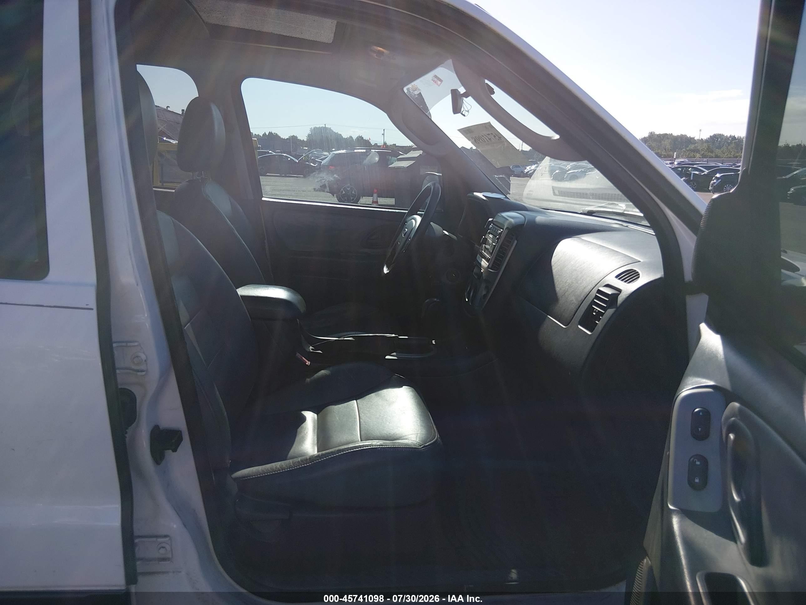 2006 Ford Escape Xlt/xlt Sport White vin: 1FMCU93156KB57946