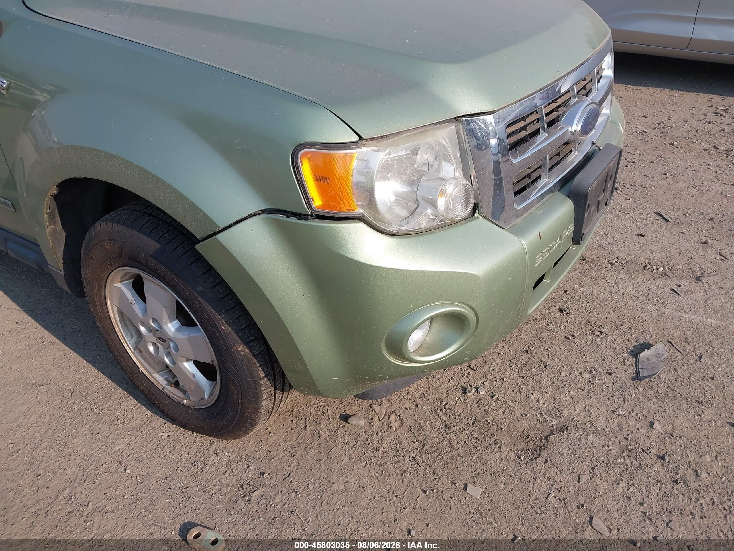 2008 Ford Escape Xlt Зеленый vin: 1FMCU93158KA53010