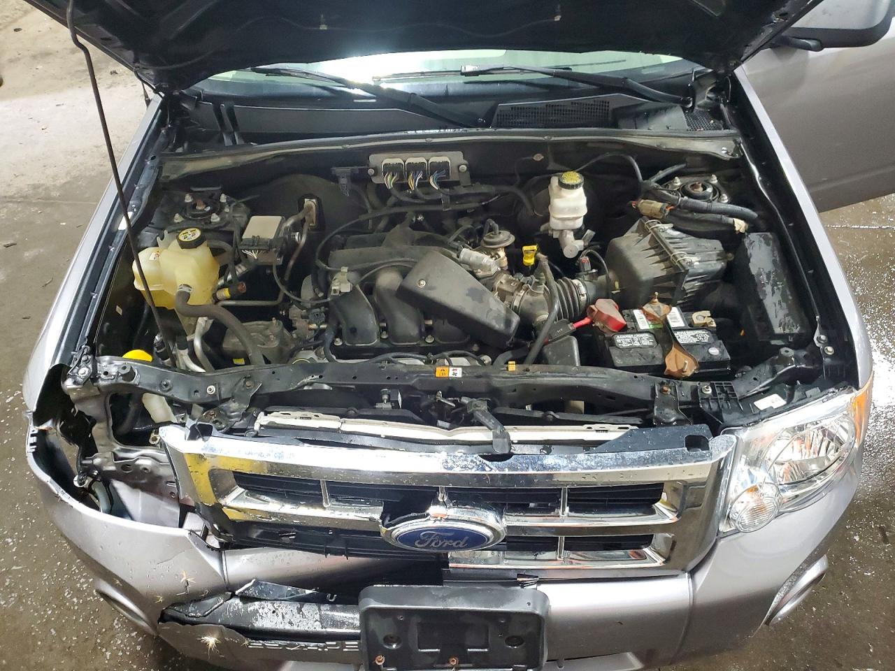 2008 Ford Escape Xlt Gray vin: 1FMCU93158KE20178
