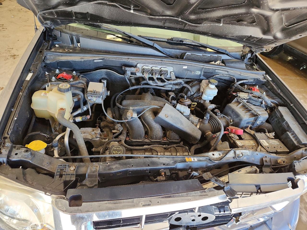 2008 Ford Escape Xlt Gray vin: 1FMCU93168KB67551