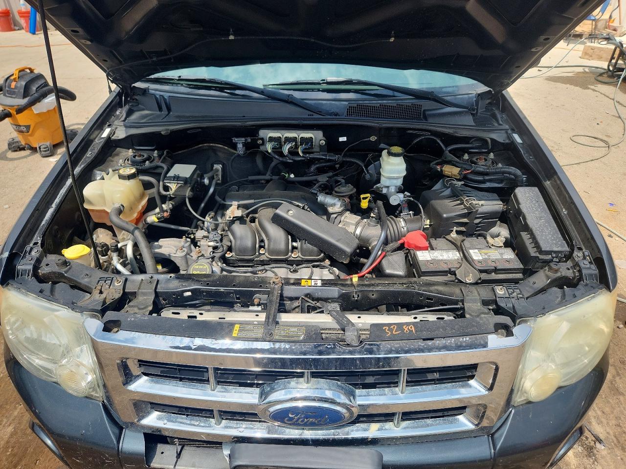 2008 Ford Escape Xlt Gray vin: 1FMCU93168KD33292