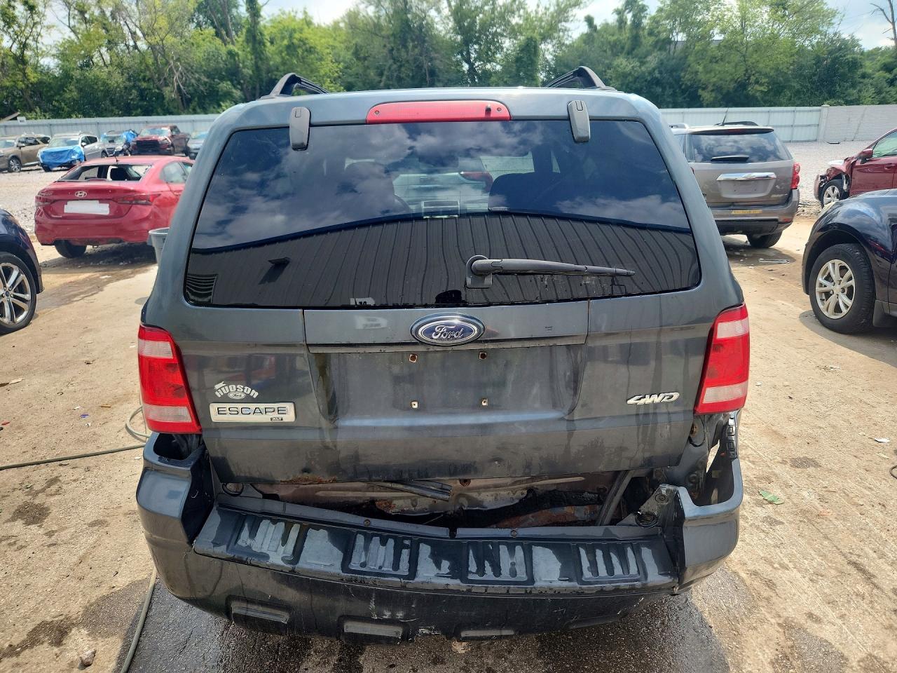 2008 Ford Escape Xlt Gray vin: 1FMCU93168KD33292