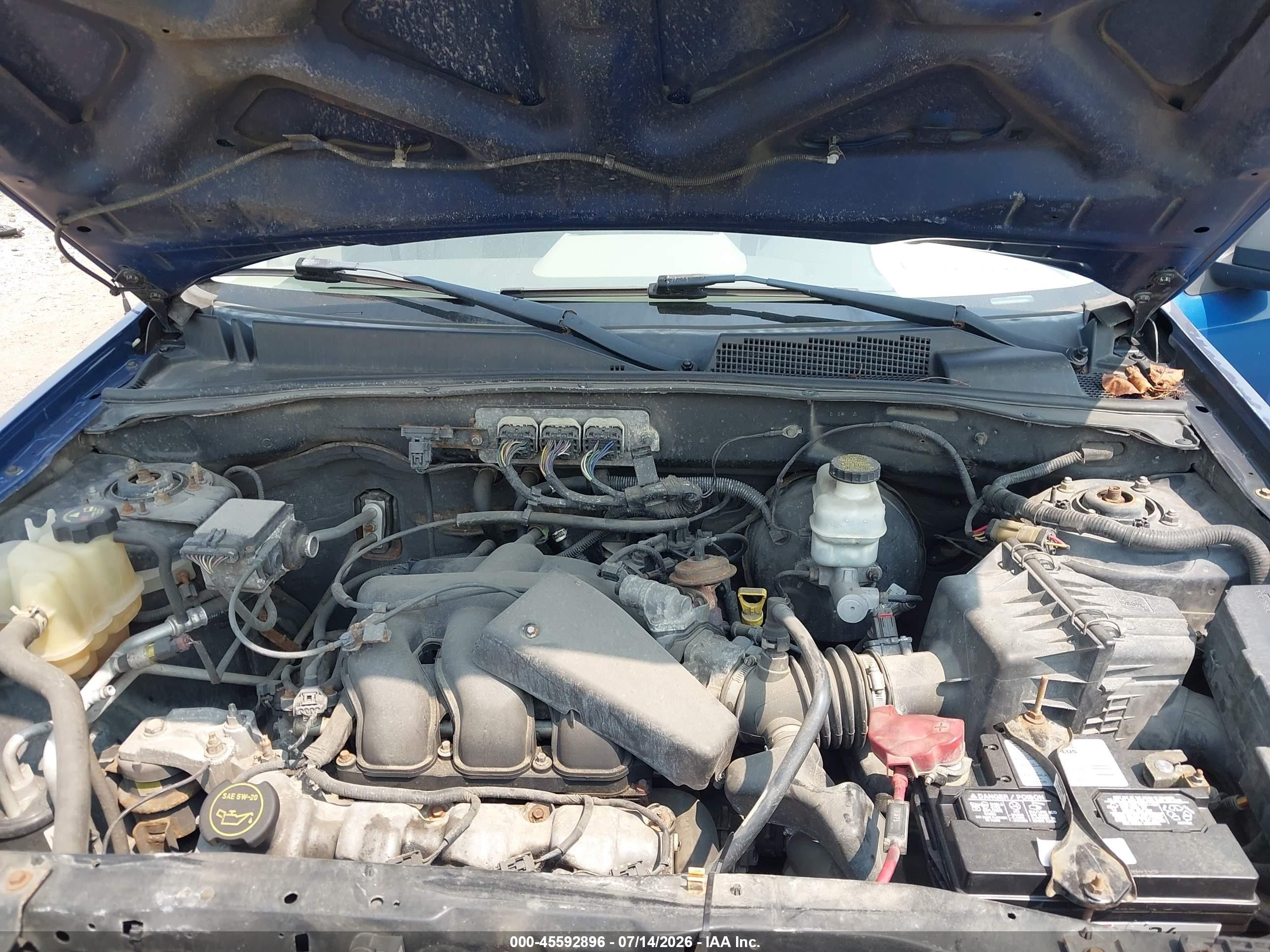 2008 Ford Escape Xlt Blue vin: 1FMCU93168KE63296