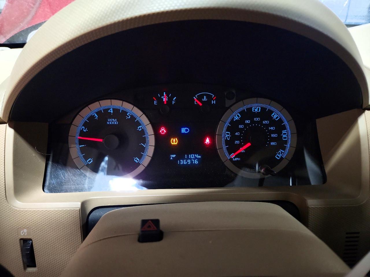 2008 Ford Escape Xlt Red vin: 1FMCU93168KE74976