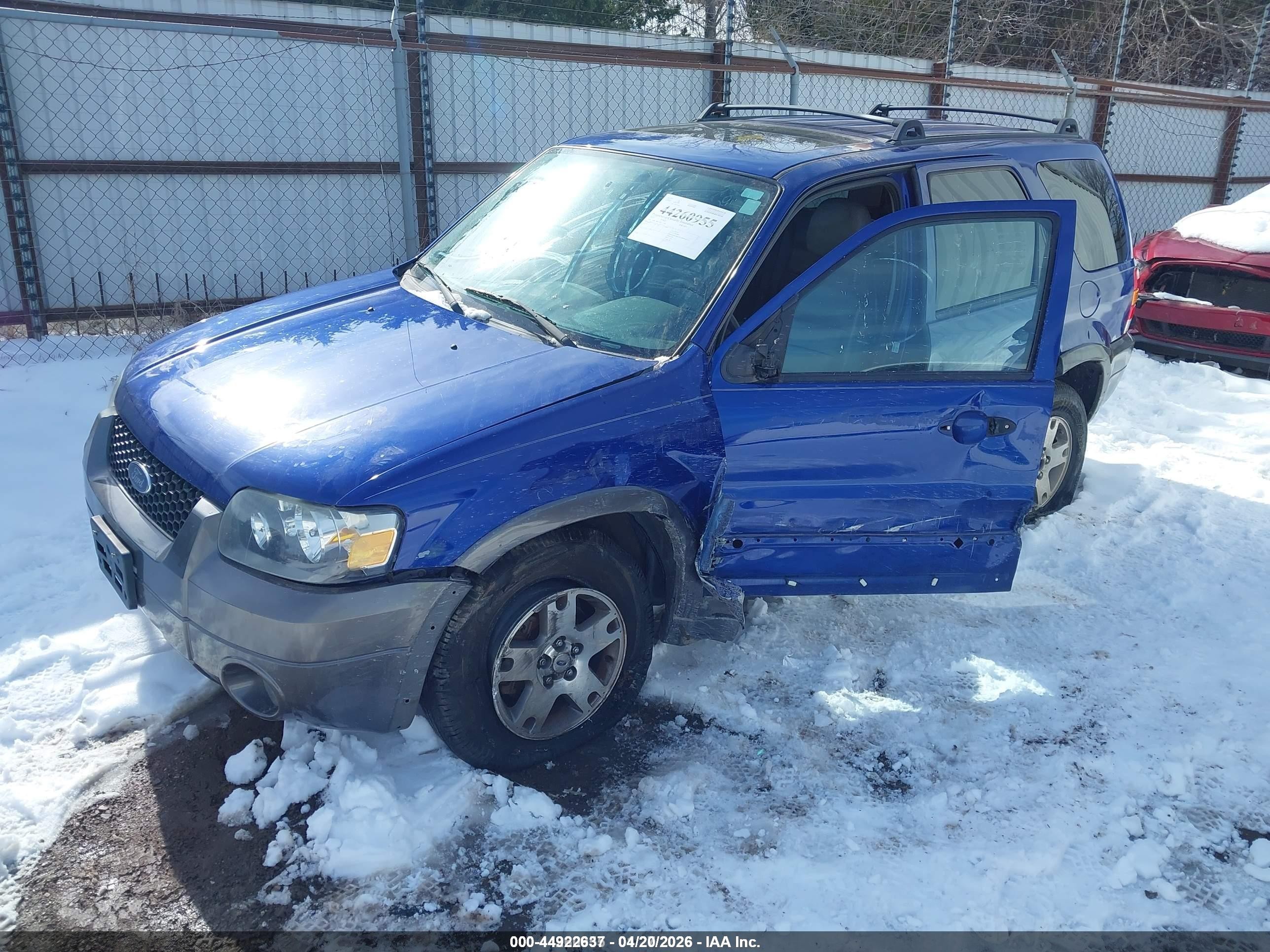 2005 Ford Escape Xlt Blue vin: 1FMCU93175KA43204