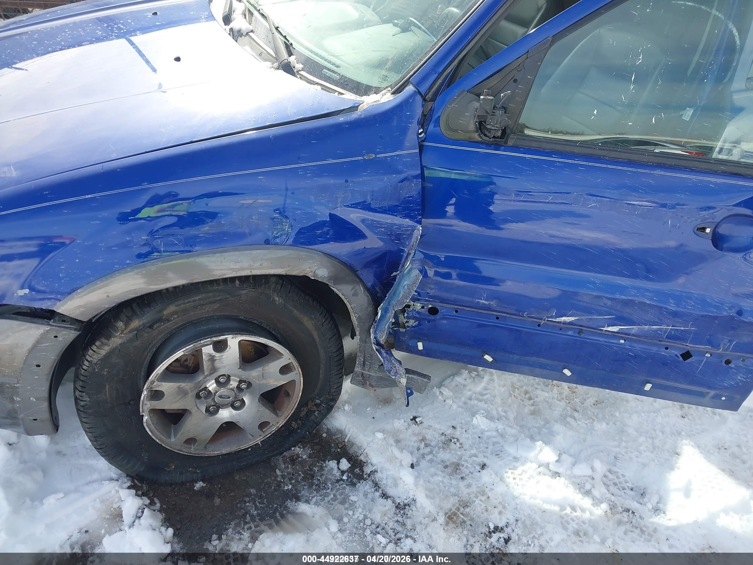 2005 Ford Escape Xlt Blue vin: 1FMCU93175KA43204