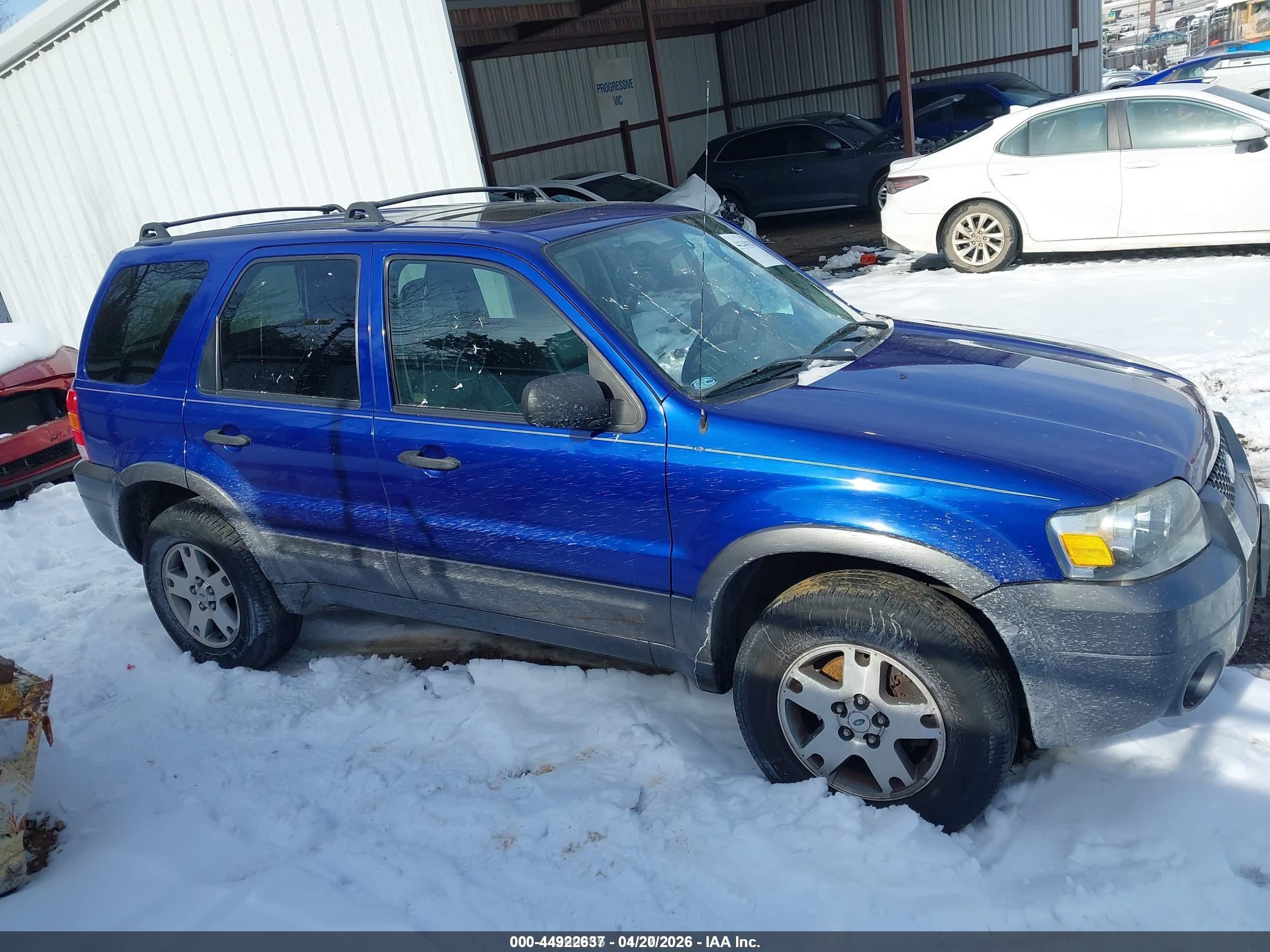2005 Ford Escape Xlt Blue vin: 1FMCU93175KA43204