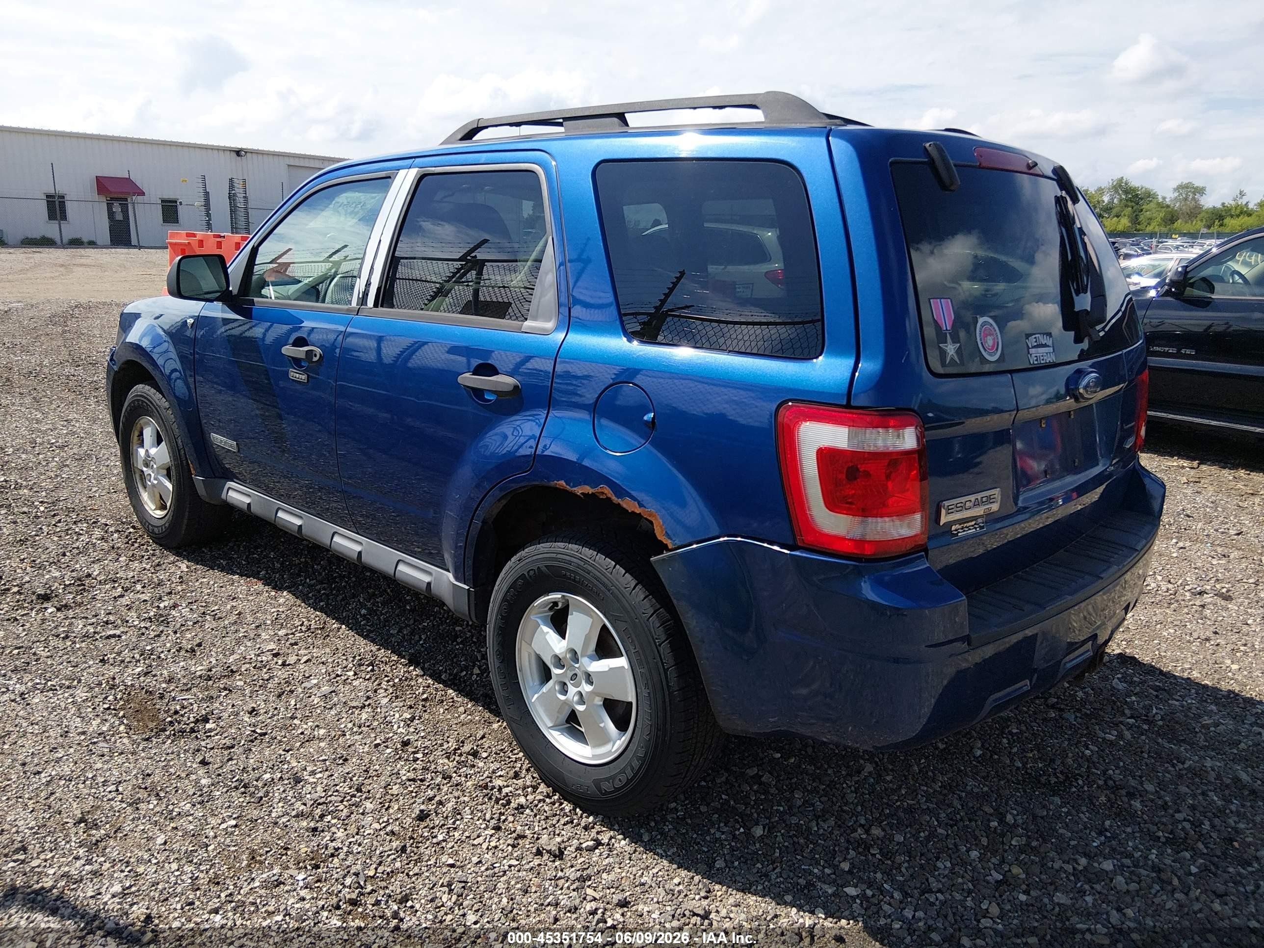 2008 Ford Escape Xlt Blue vin: 1FMCU93178KA05847
