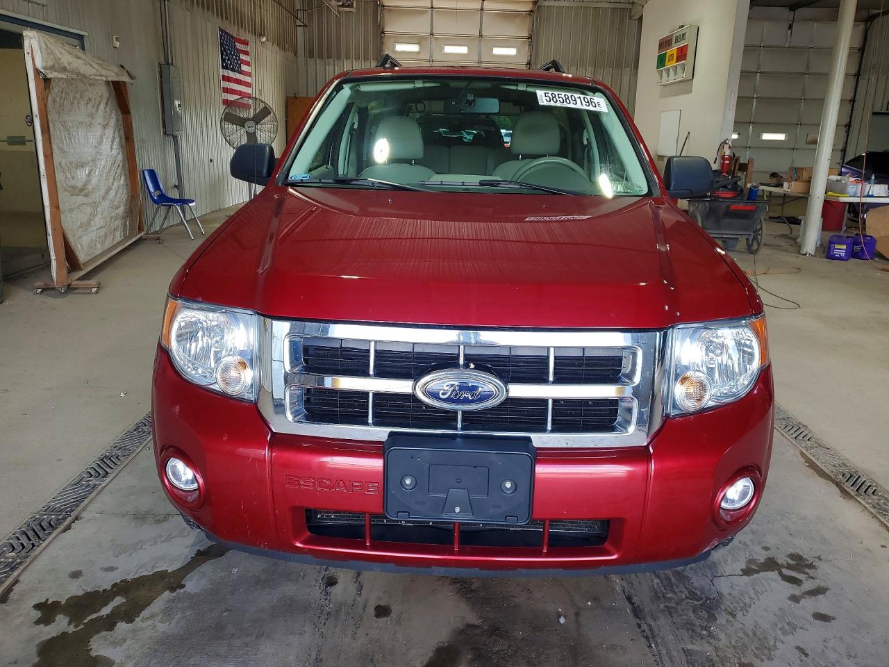 2008 Ford Escape Xlt Red vin: 1FMCU93178KC67206