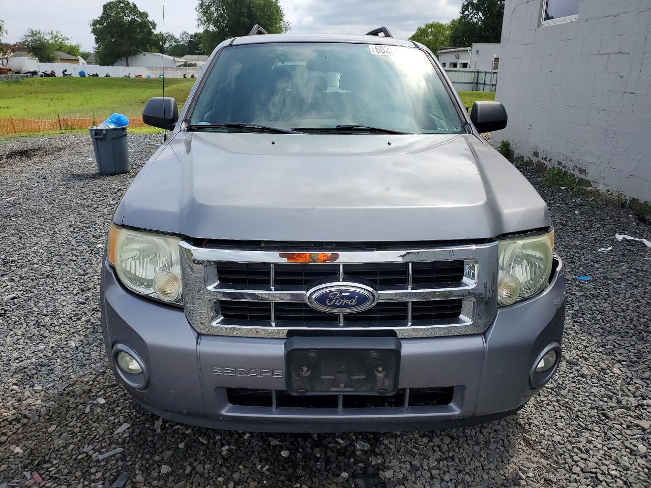 2008 Ford Escape Xlt Gray vin: 1FMCU93178KE52887