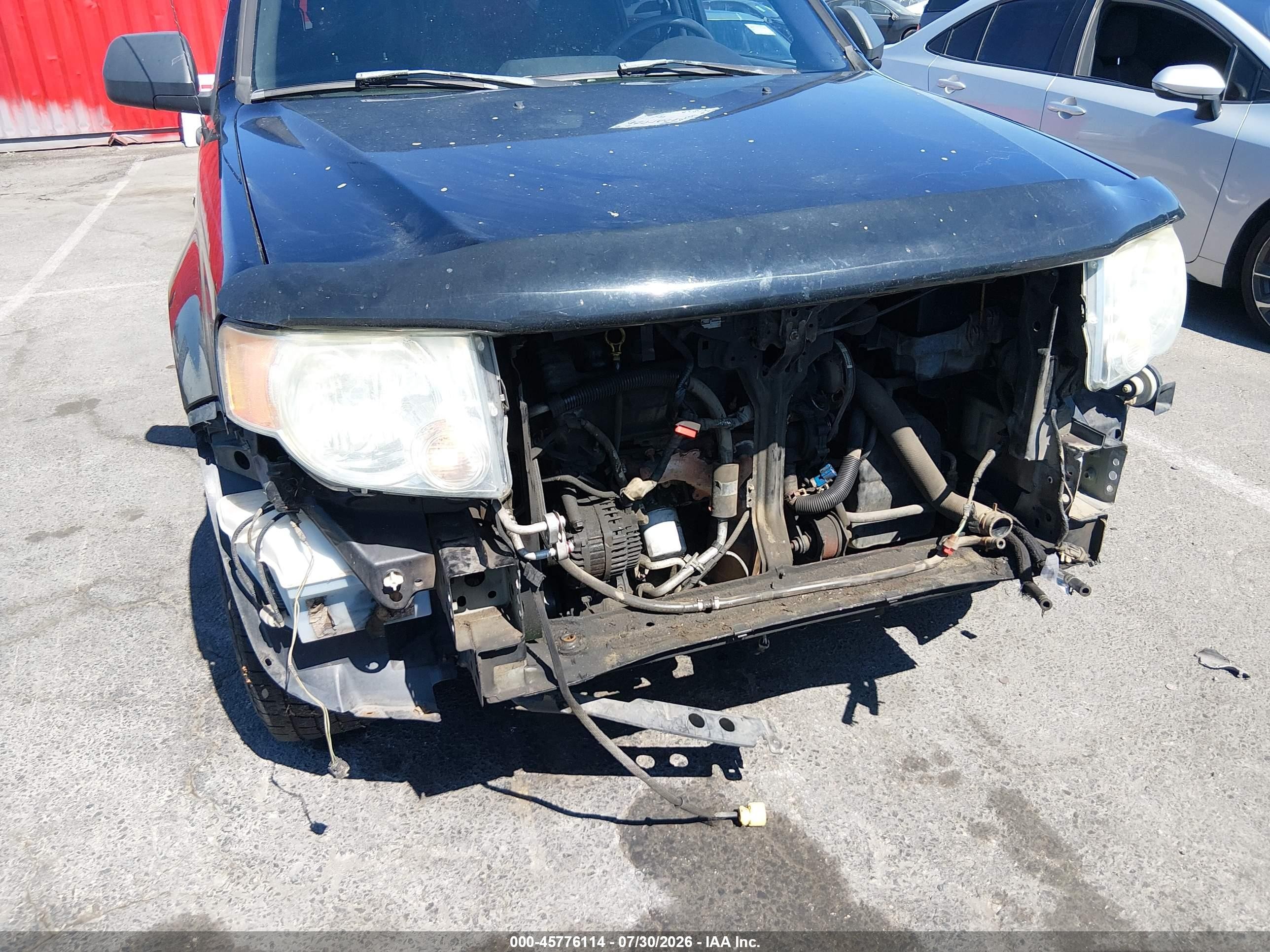 2008 Ford Escape Xlt Black vin: 1FMCU93188KA11365