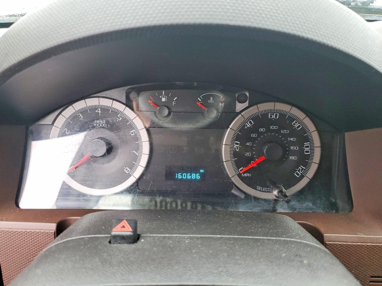 2008 Ford Escape Xlt Silver vin: 1FMCU93188KA28358